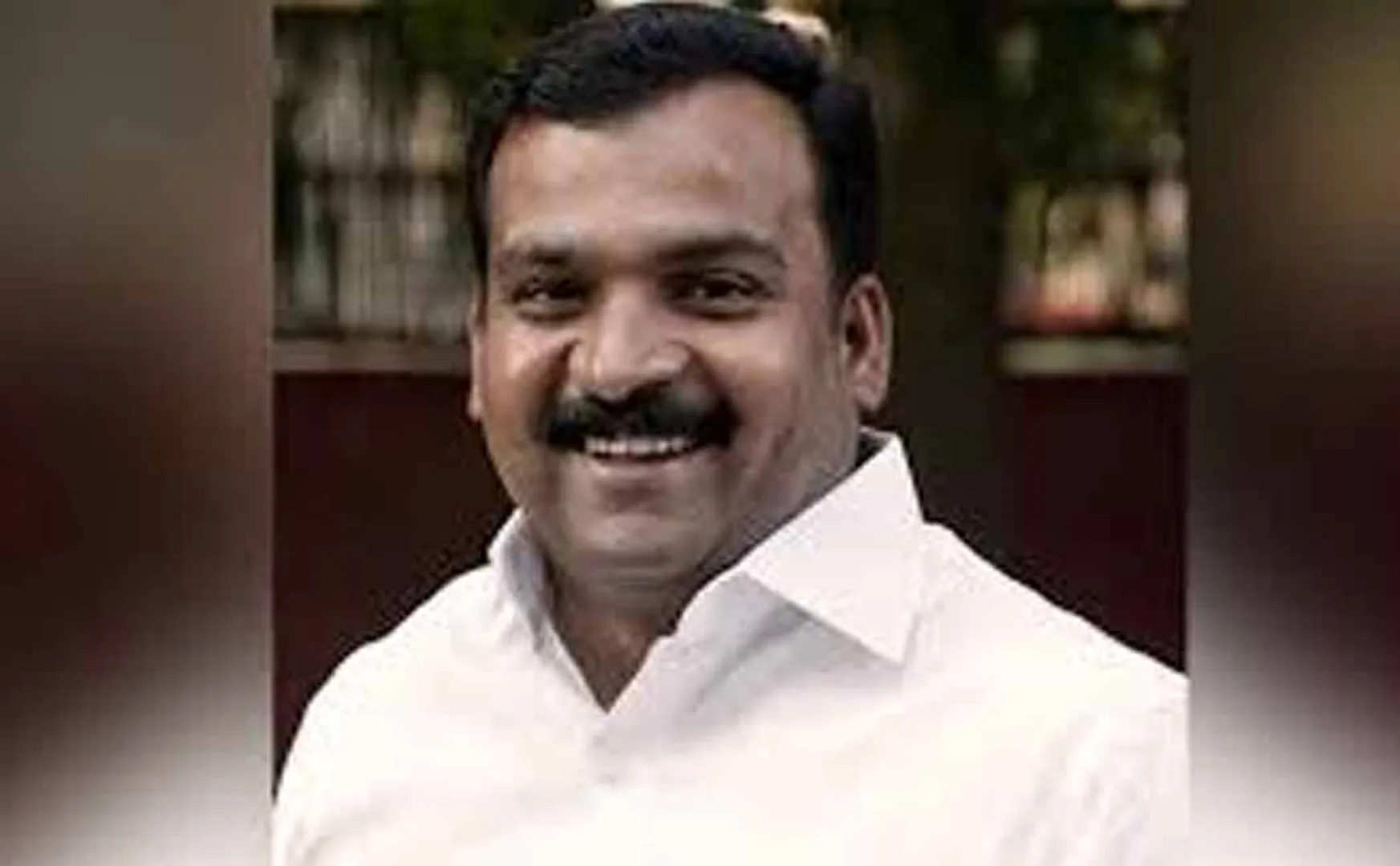 Manickam Thakur continues to lead in Virudhunagar constituency