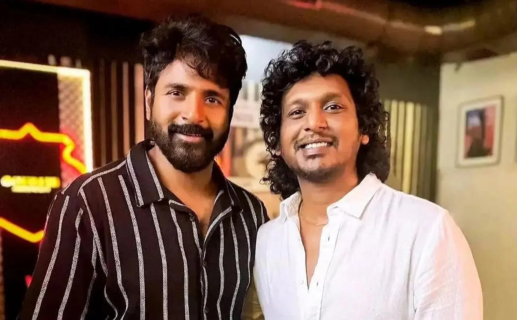 sivakarthikeyan released the siddharth next movie 