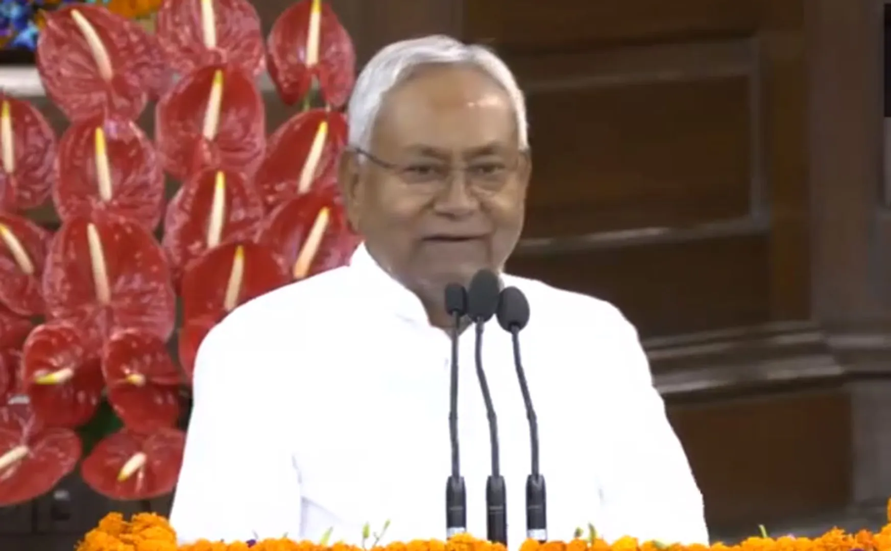 Nitish Kumar crictized Opposition parties have never worked for the country 