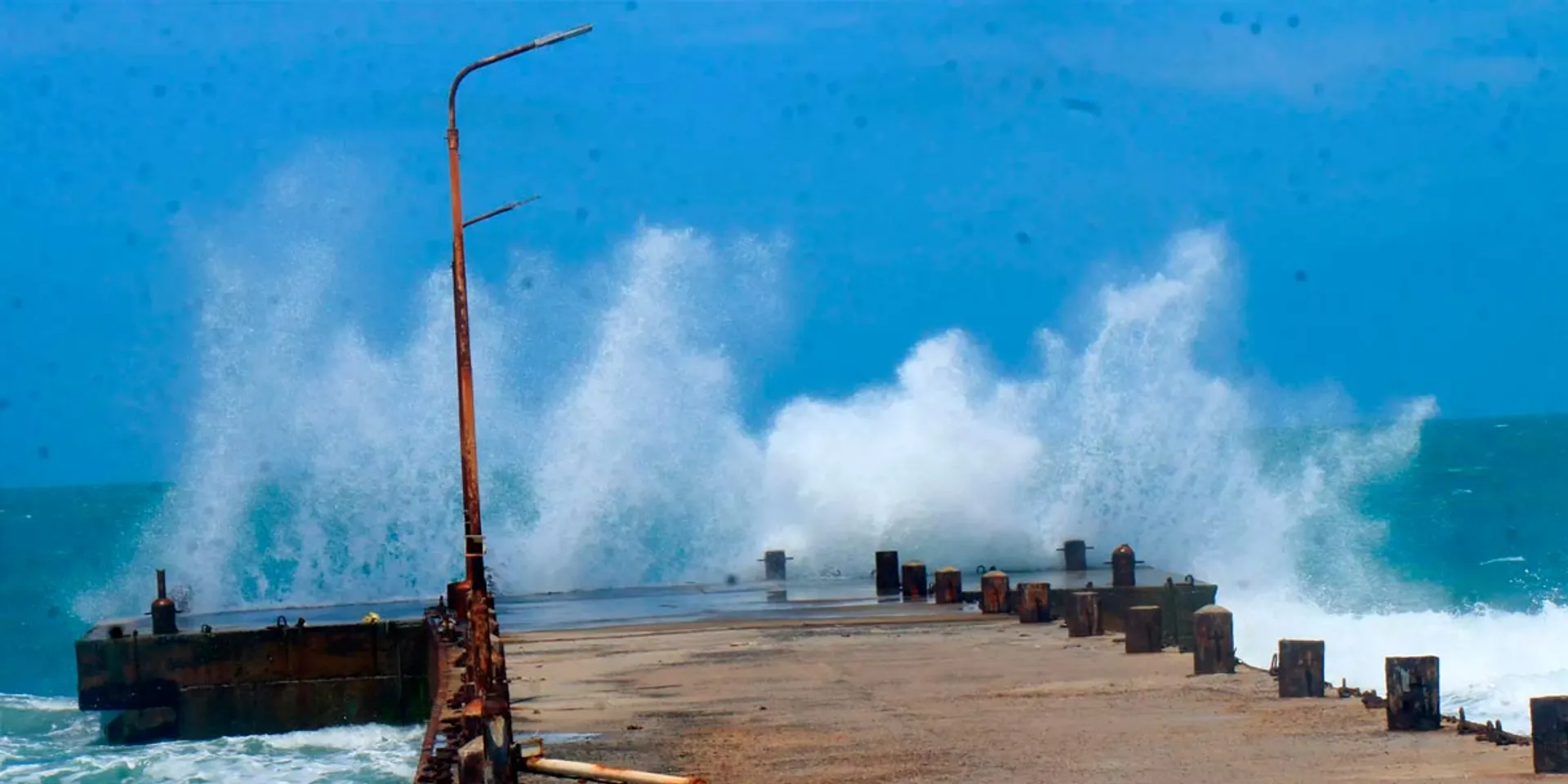   Sea rage in Dhanushkodi