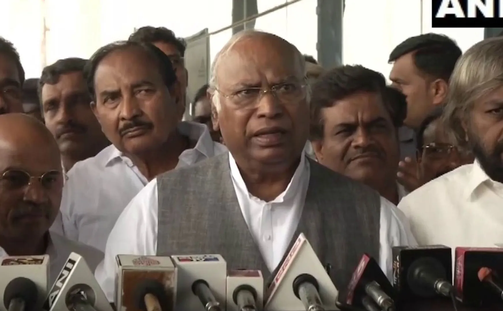 Kharge allegation against Prime Minister Modi
