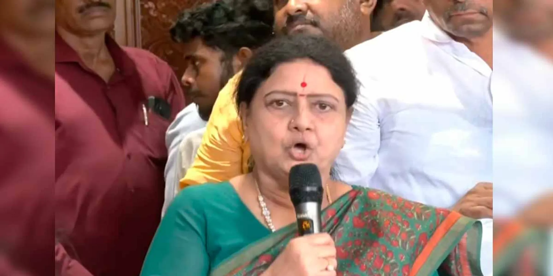  ''The time is ripe; My political entry begins'' - Sasikala speech