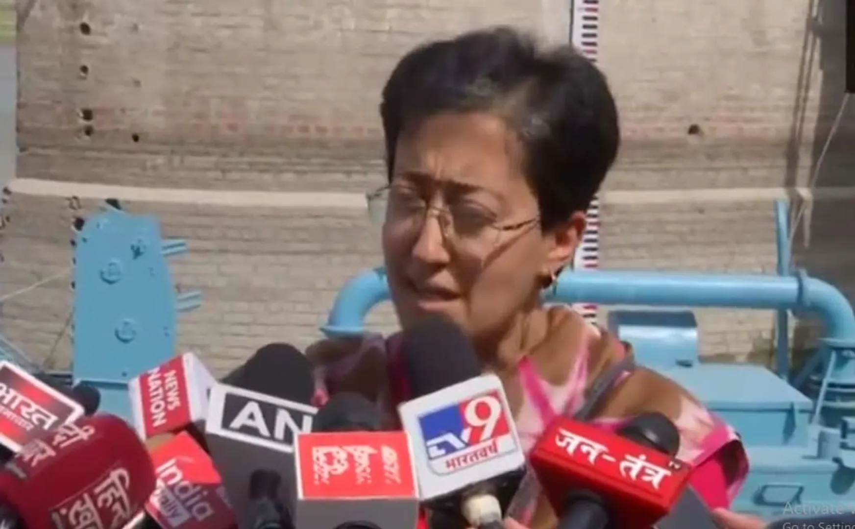  pleads the Delhi minister to Haryana government