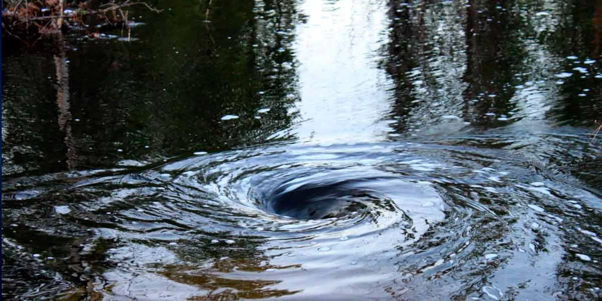 Tragedy happened in front of the eyes; brother trapped in the whirlpool