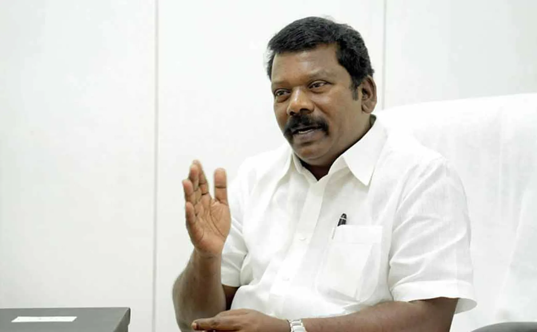 Selvaperunthagai strongly oppose NEET exam