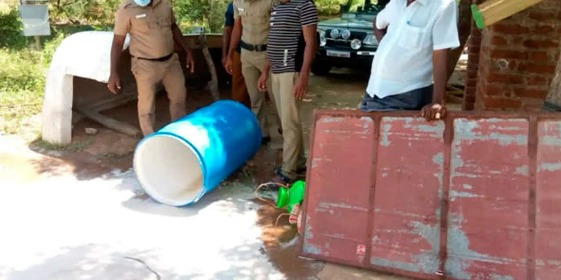 Counterfeit liquor Echo; 33 people arrested in Vellore