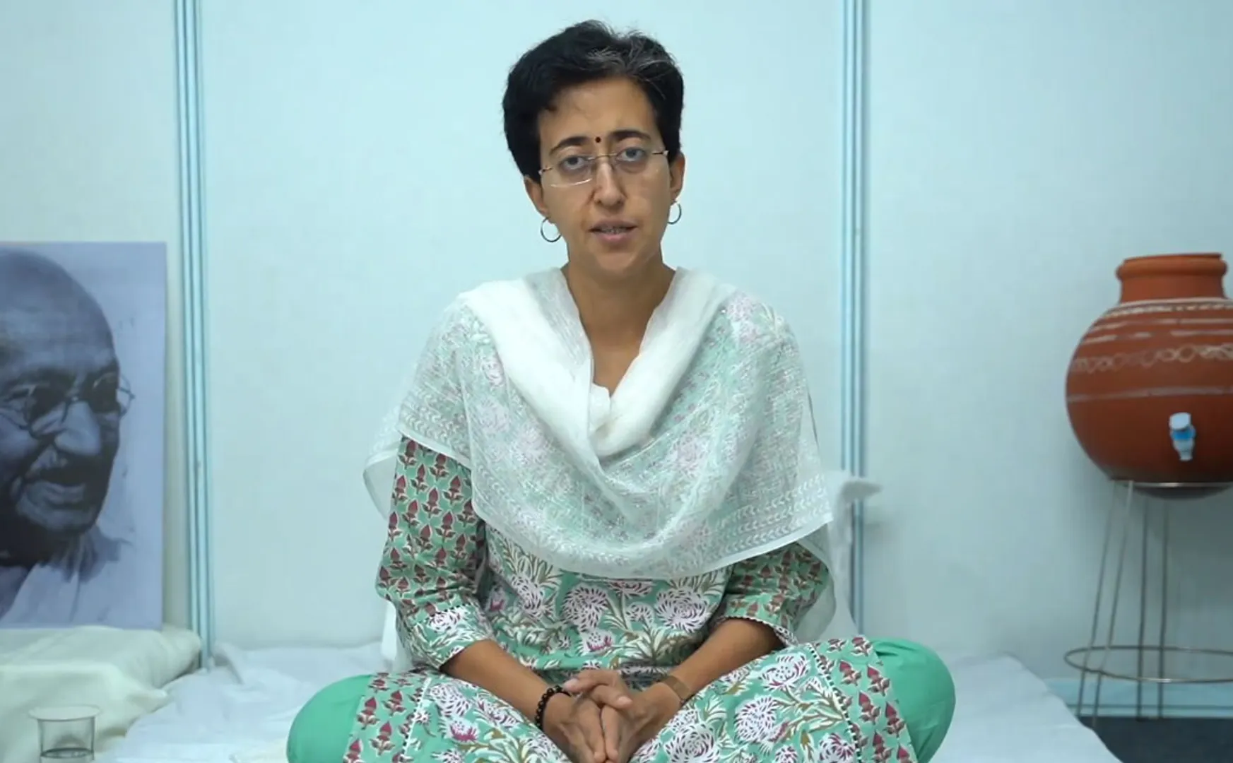 Delhi Minister on hunger strike demanding supply of water