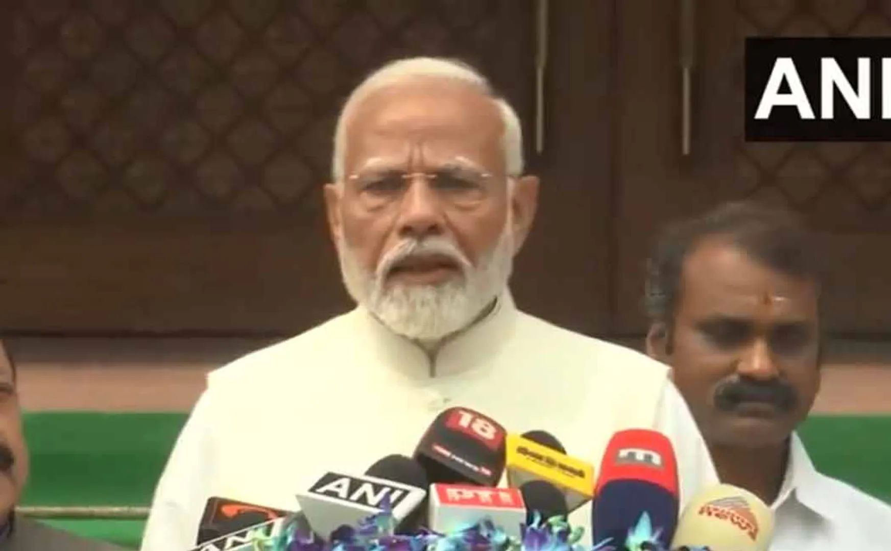 Stable governance is important for the development of the country  PM Modi speech