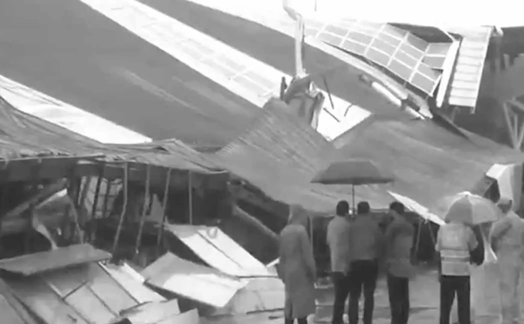 Airport roof collapse incident