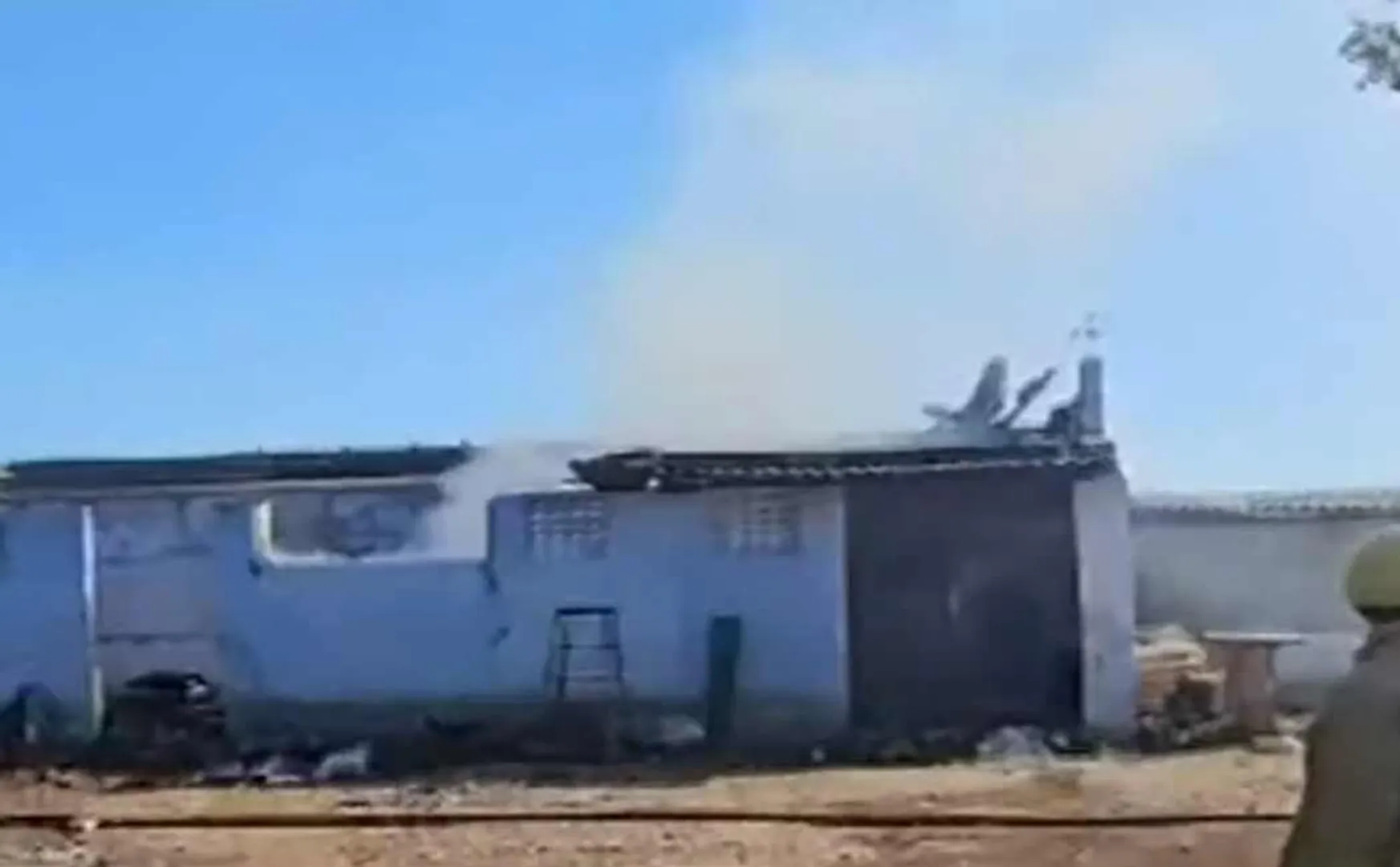 4 lost in firecracker factory explosion near Chatur