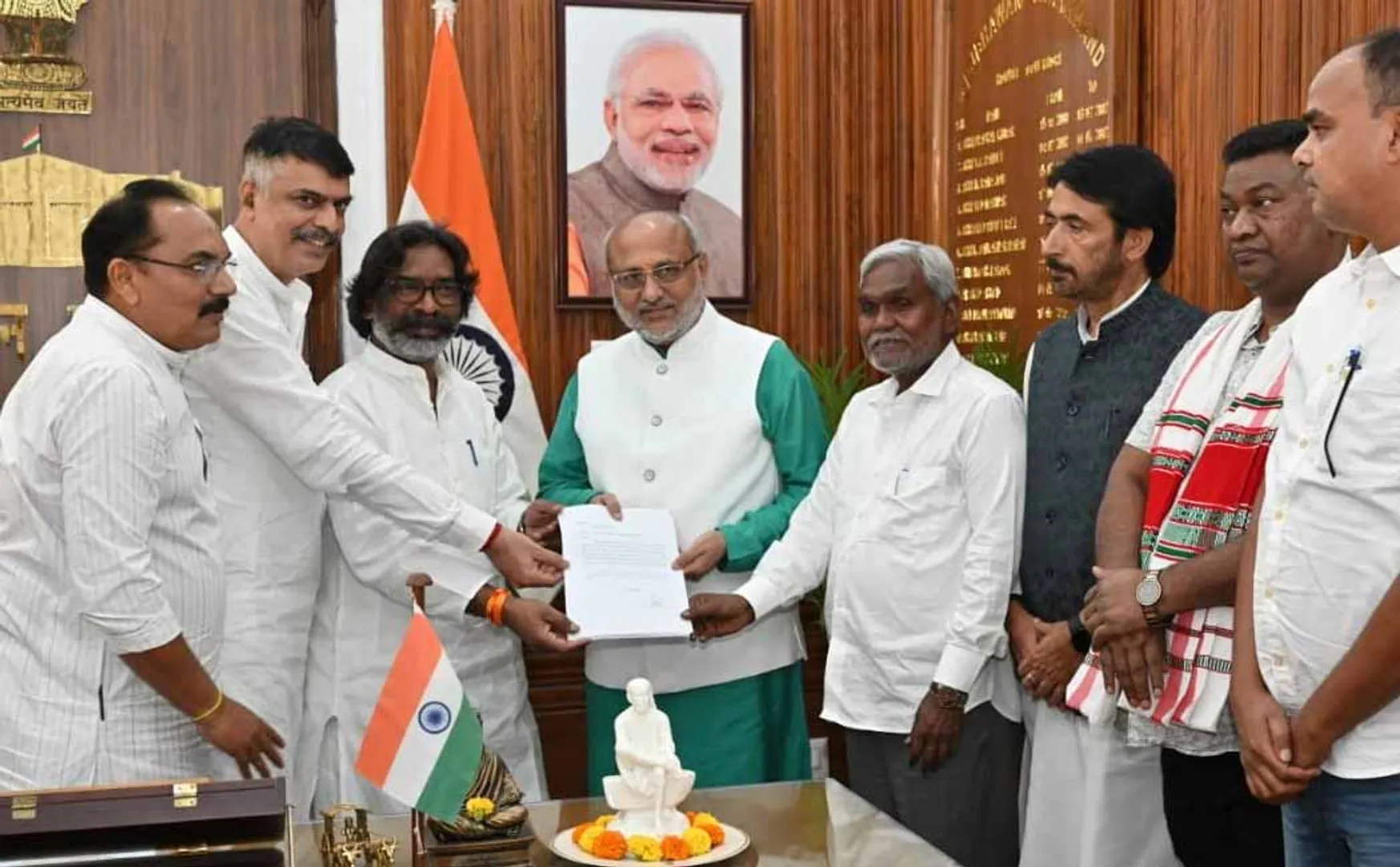 Hemant Soran claimed the right to rule