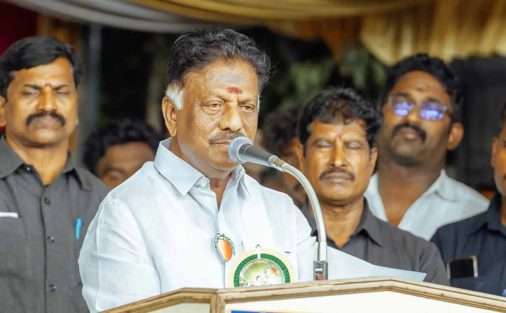 O Panneerselvam speech There is Mango with a double leaf 