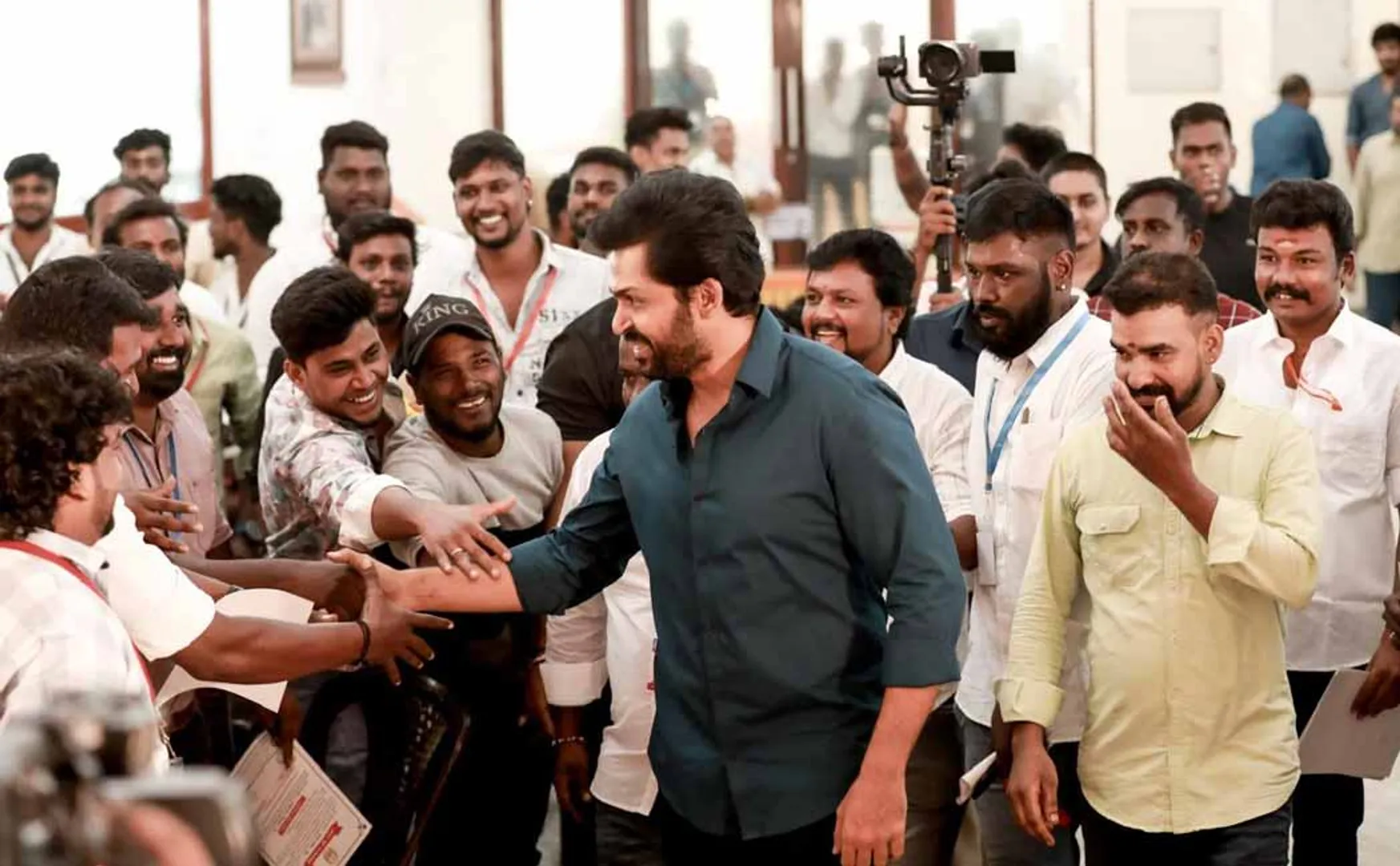 Fans who donated blood Actor Karthi who enjoyed hosting