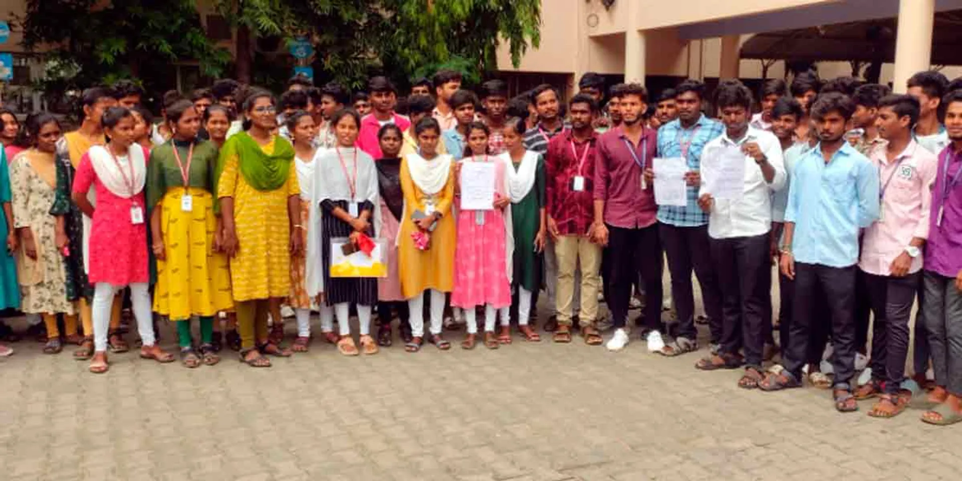 '20 percent reservation in college hostel'-Students who petitioned the judge