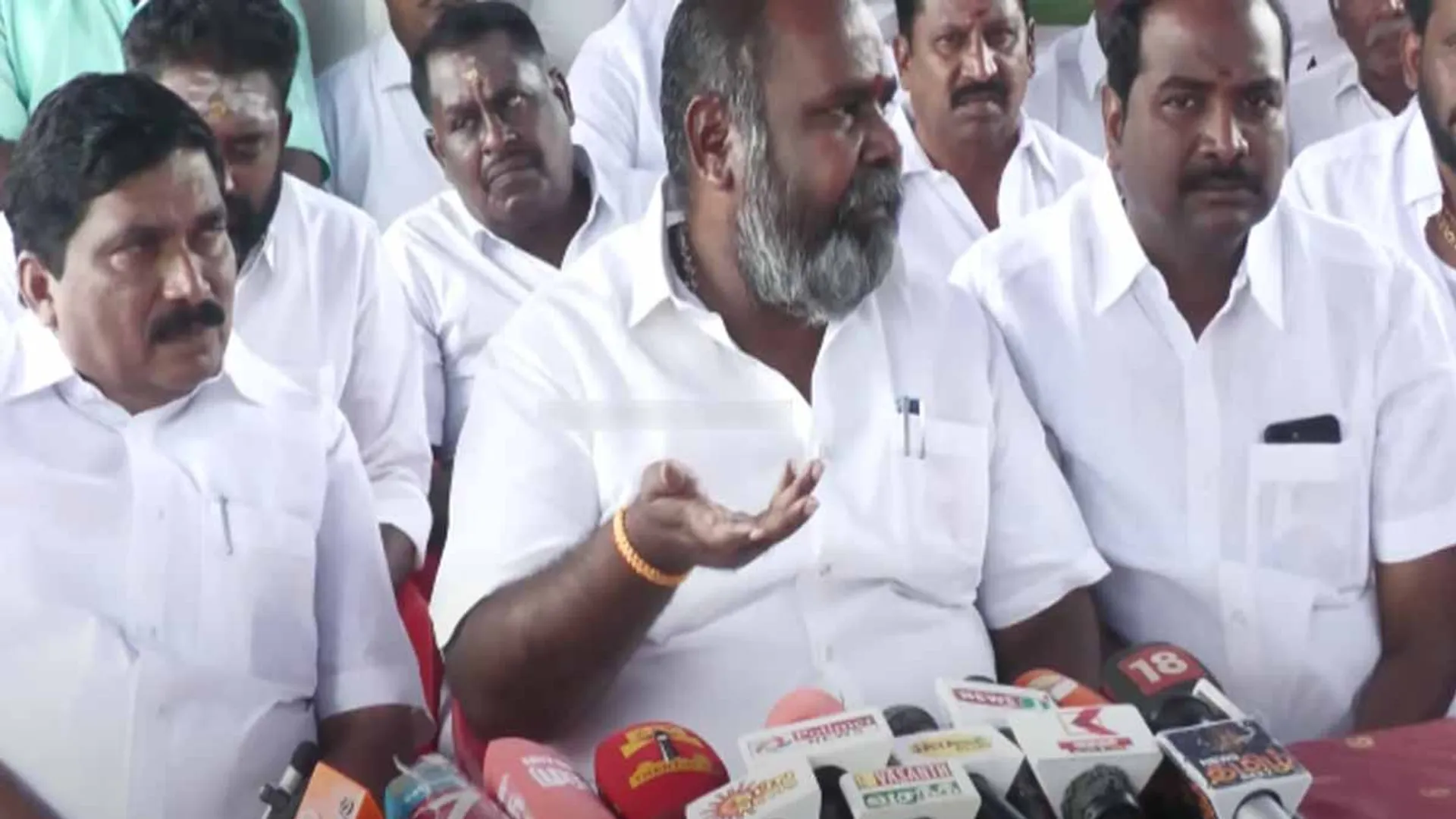  'AIADMK volunteers should be cautious this month'-RB Udayakumar