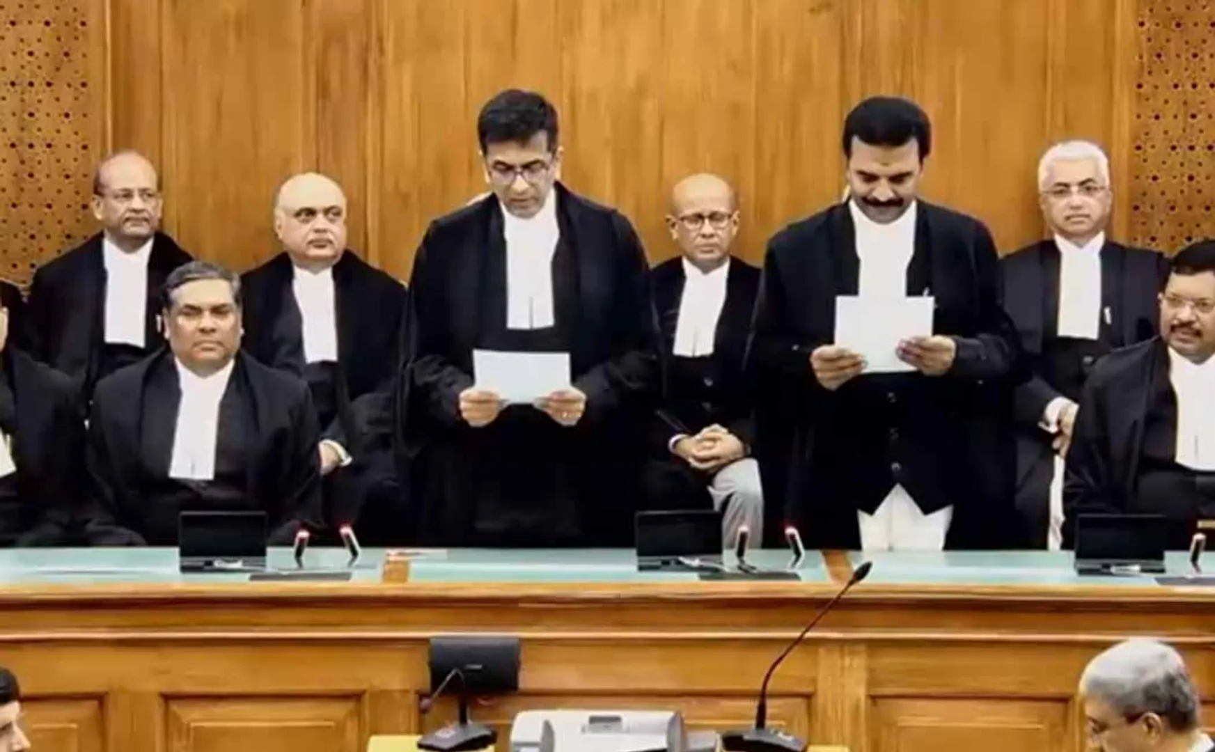 R Mahadevan swearing in Supreme Court Judge