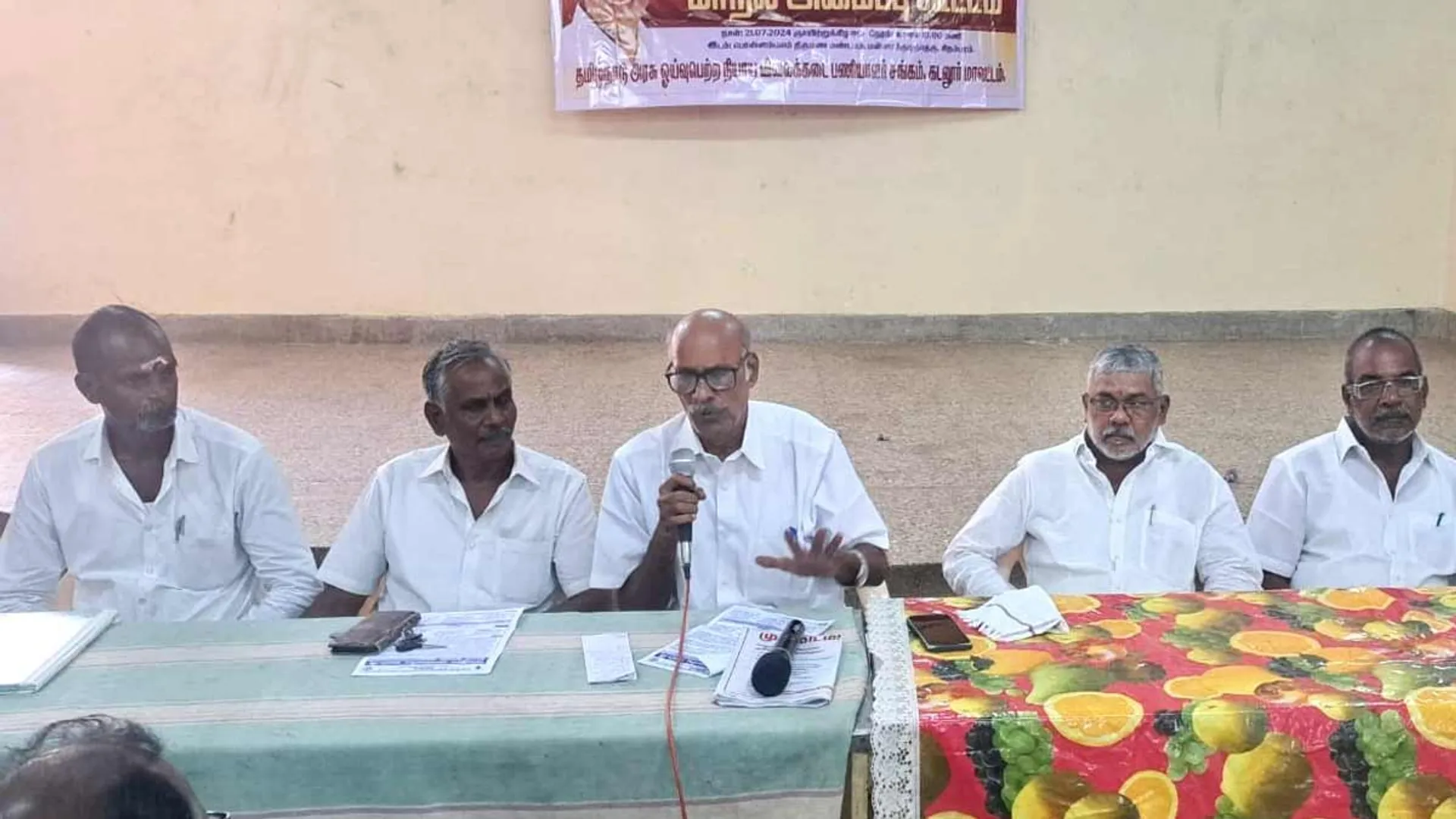 'Problems should be resolved within a month'- Retired Fair Price Shop Workers Association demands