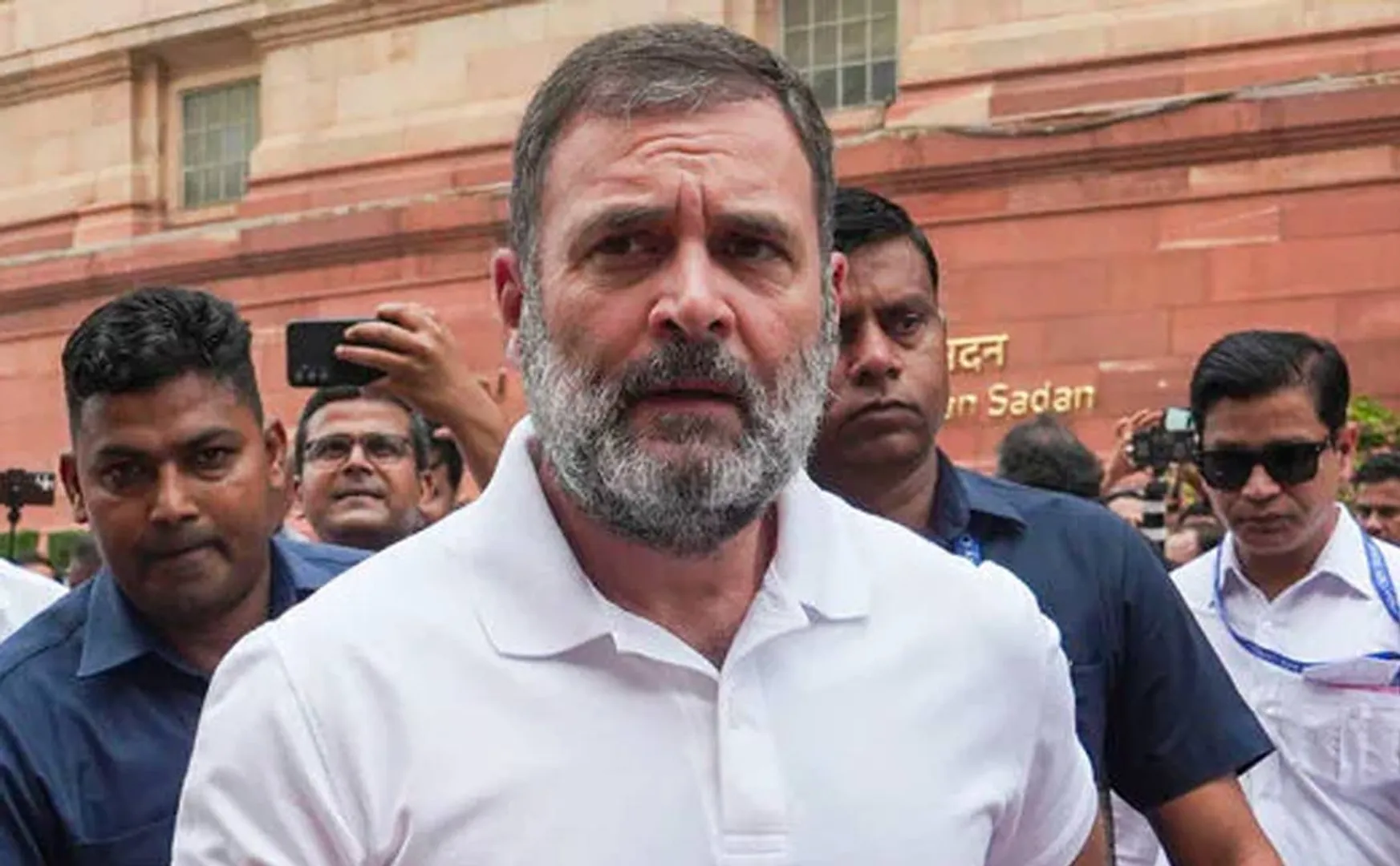 Rahul Gandhi criticized Budget that will satisfy the coalition and save the seat