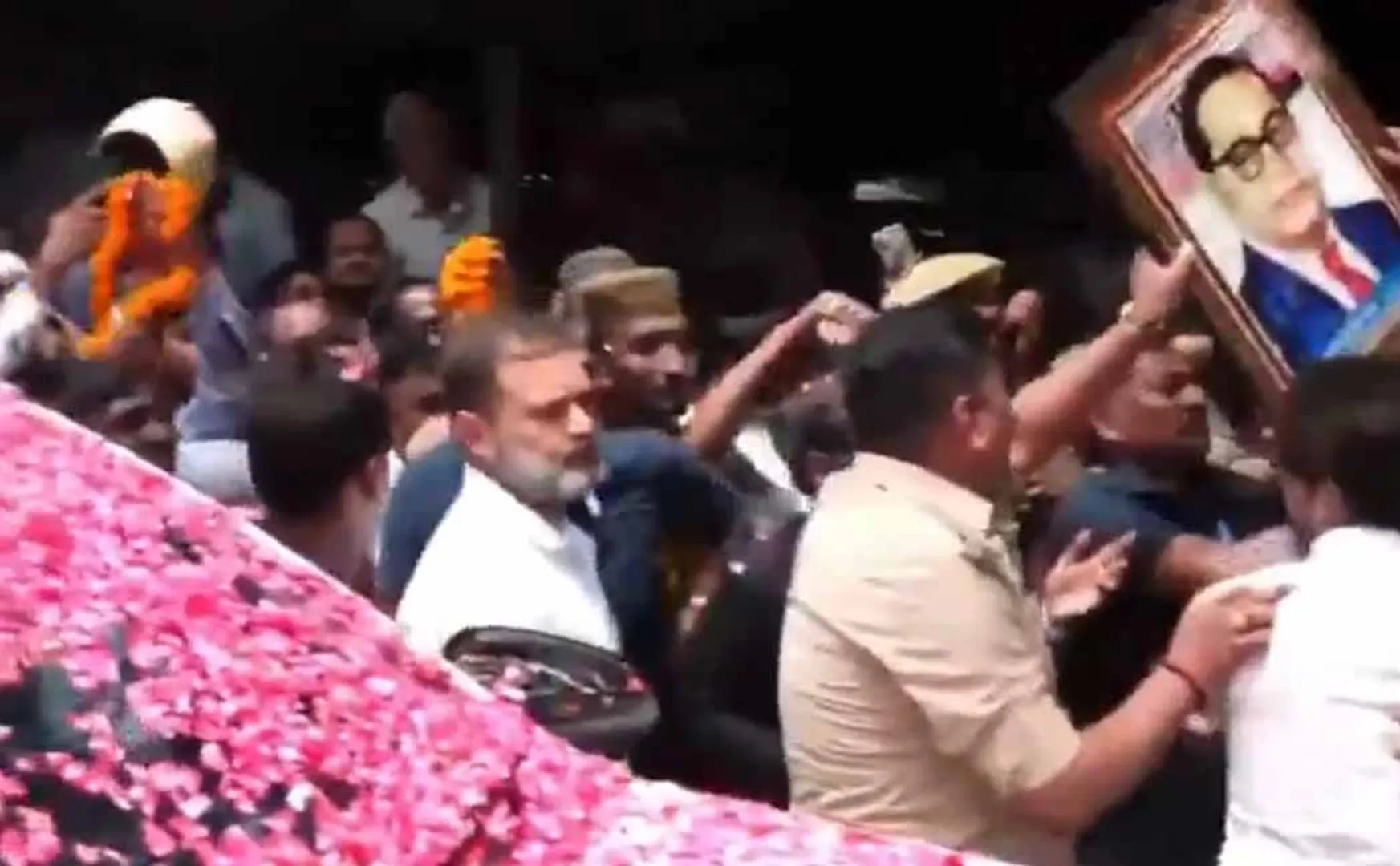 Rahul Gandhi appeared in court