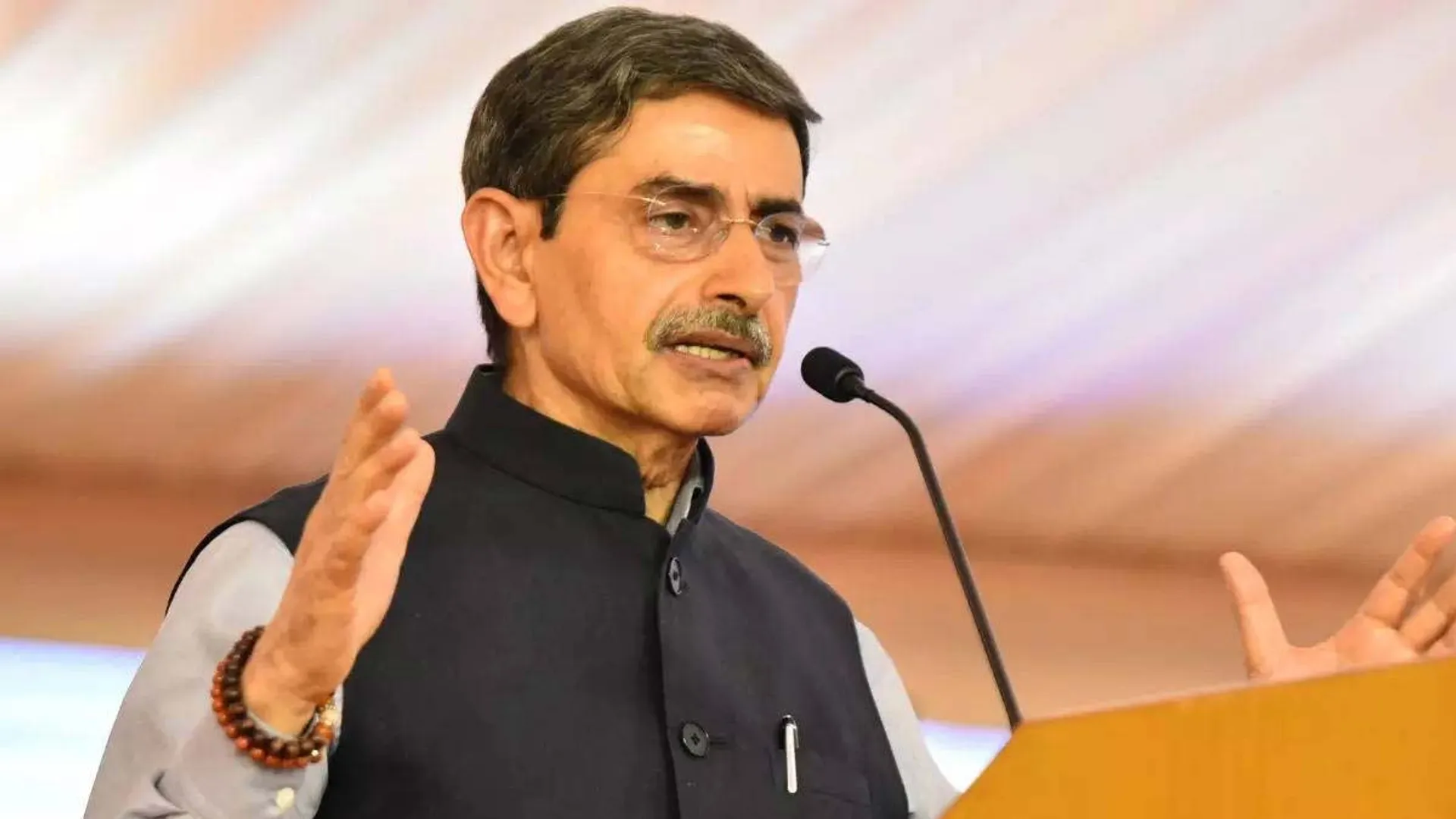 The issue of fake professors; Order issued by the Governor