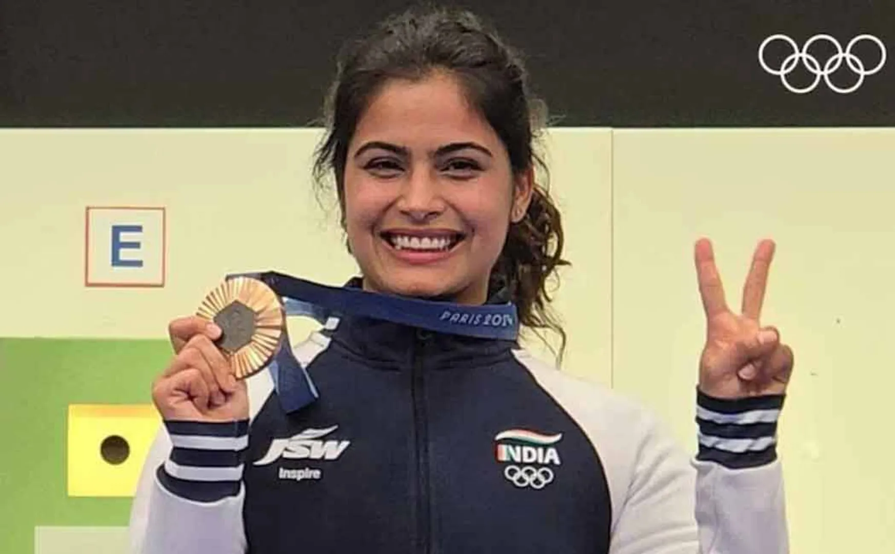 Manu Bhaker, who win the India's first medal   olympic