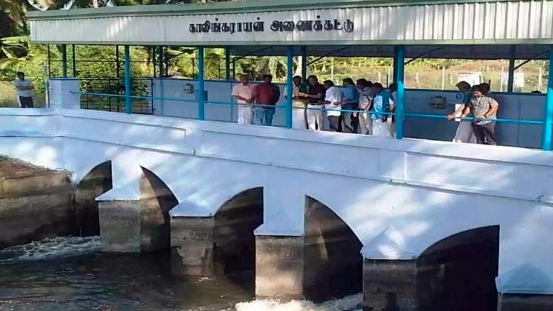 Public is banned from visiting Bhavanisagar Dam in Adi peruKKU