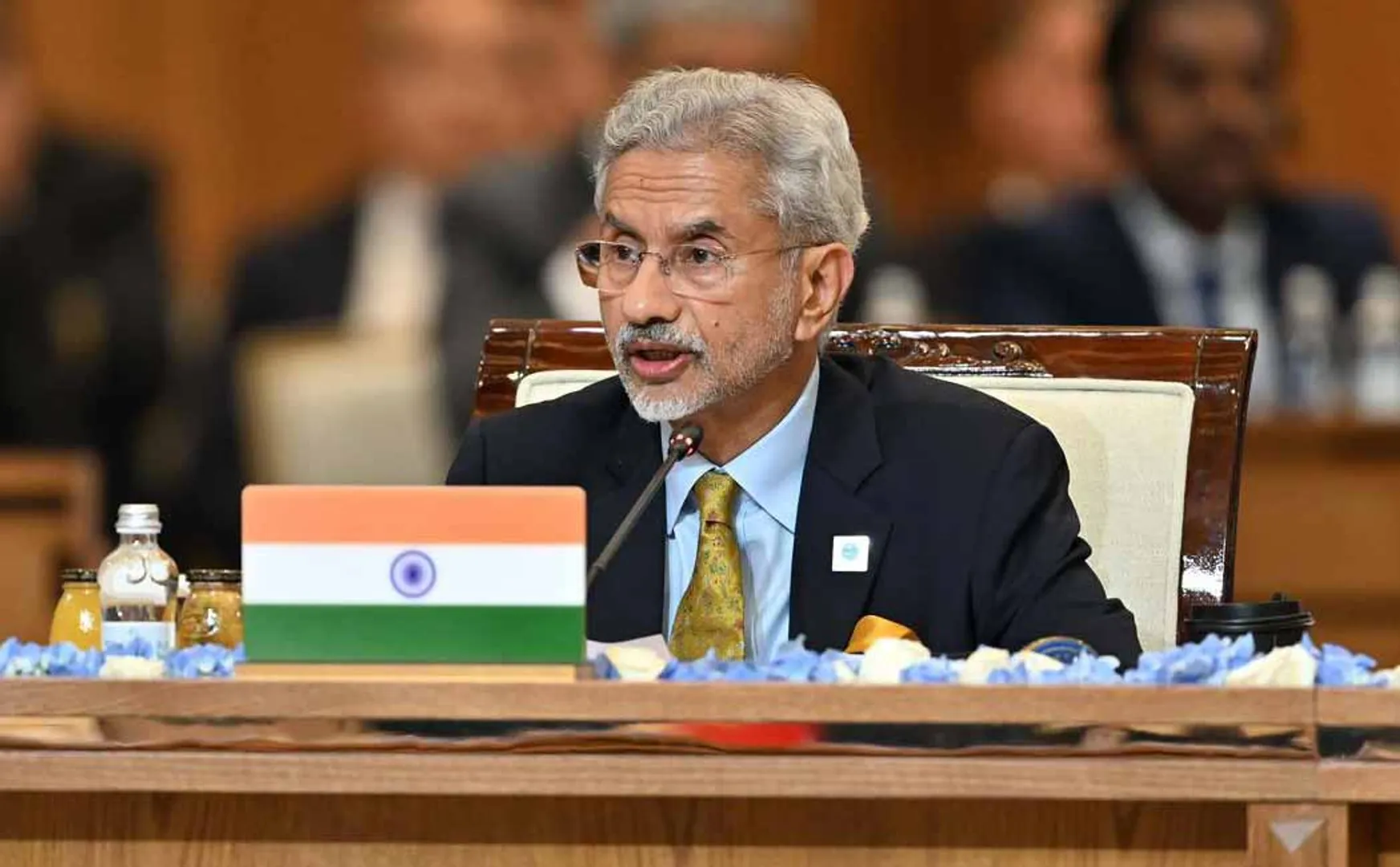 Central Minister Jaishankar presents the important report 