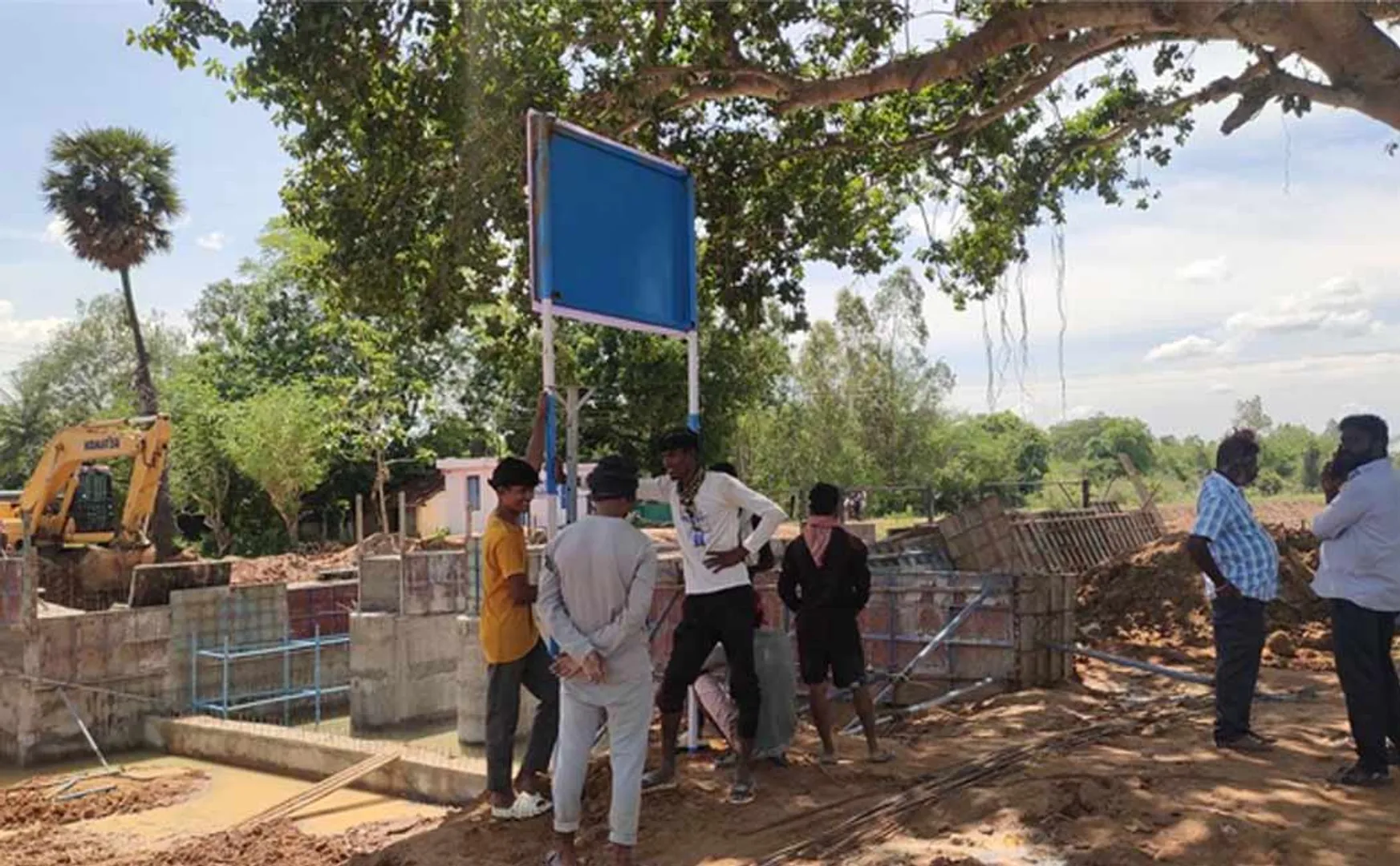 Kallanai Canal Construction Project banner has been hidden from public view