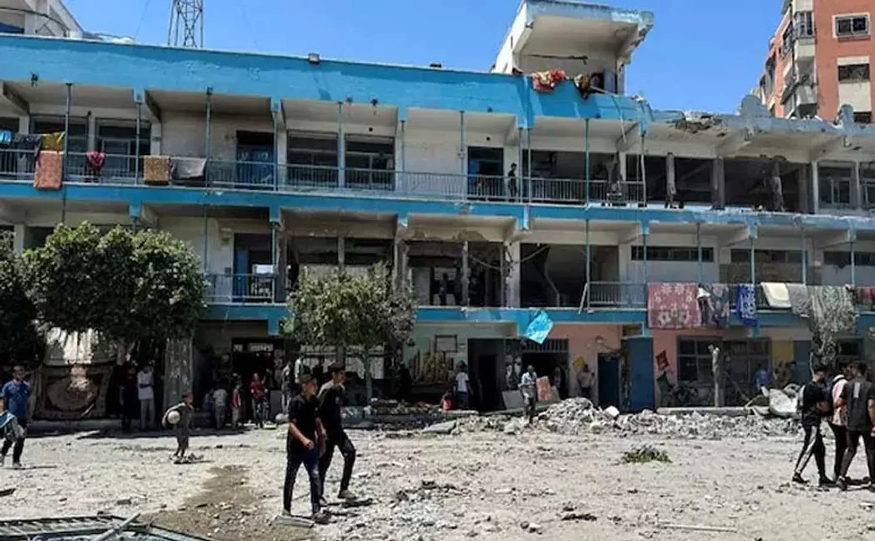 Israeli incident on palestine school housing people