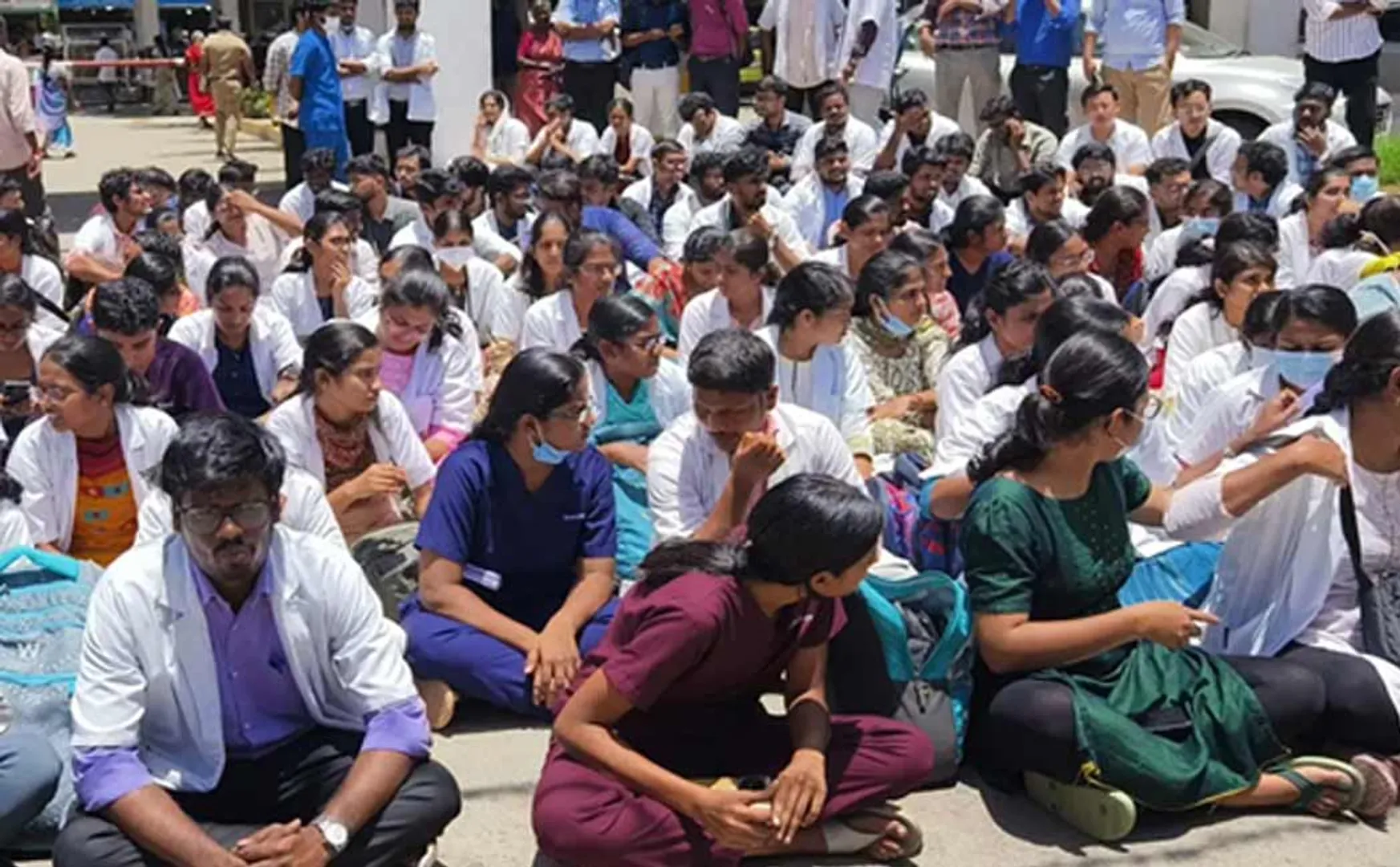 Northern State man misbehaved with a female doctor in Coimbatore