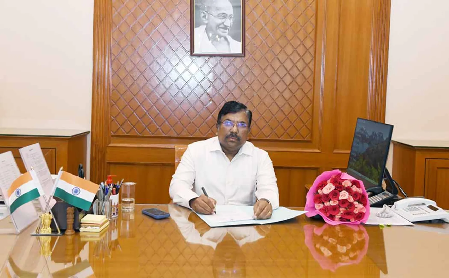 Chief Secretary's important instructions to health officials