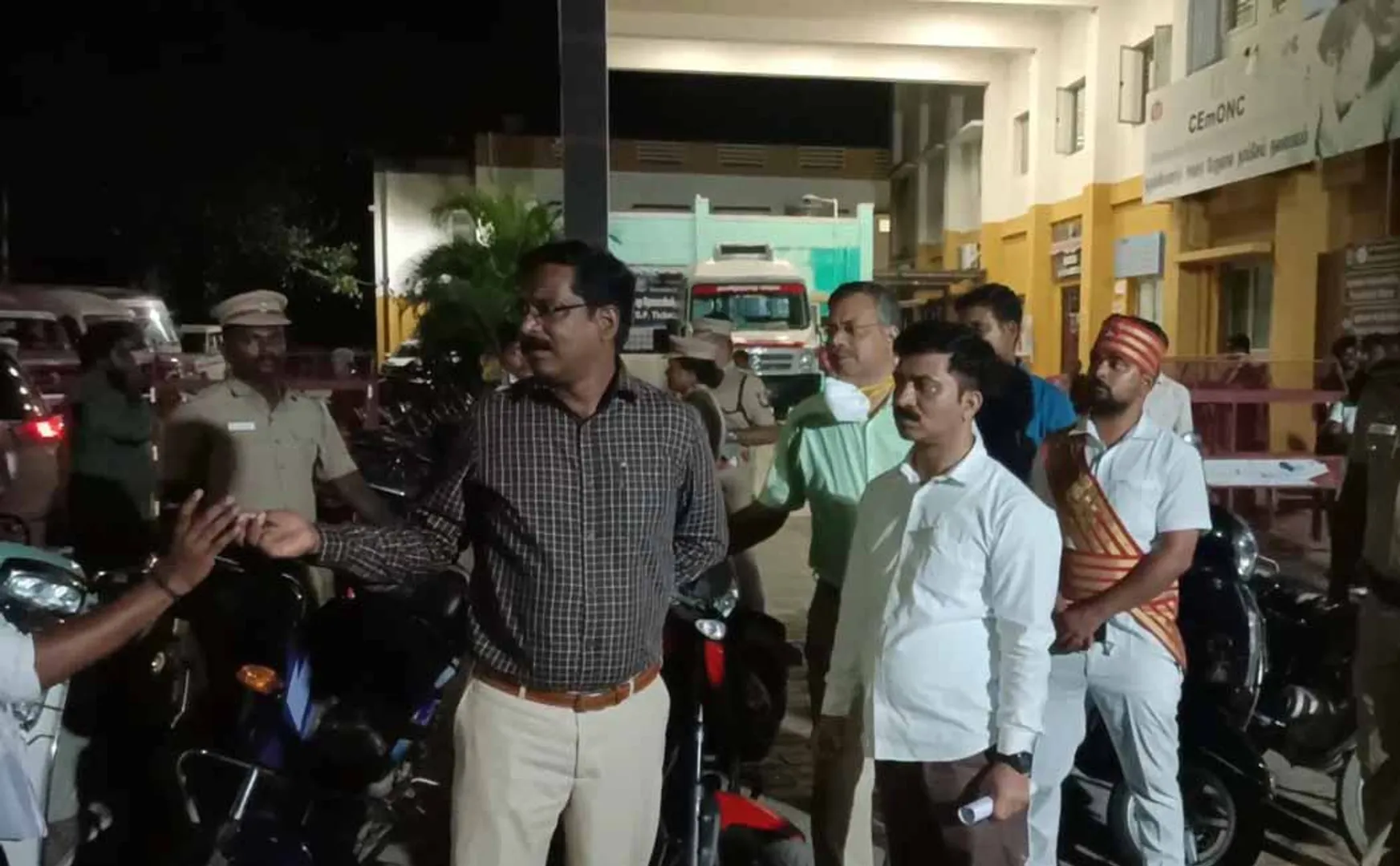 Tirupattur Government Hospital Collector sudden visit