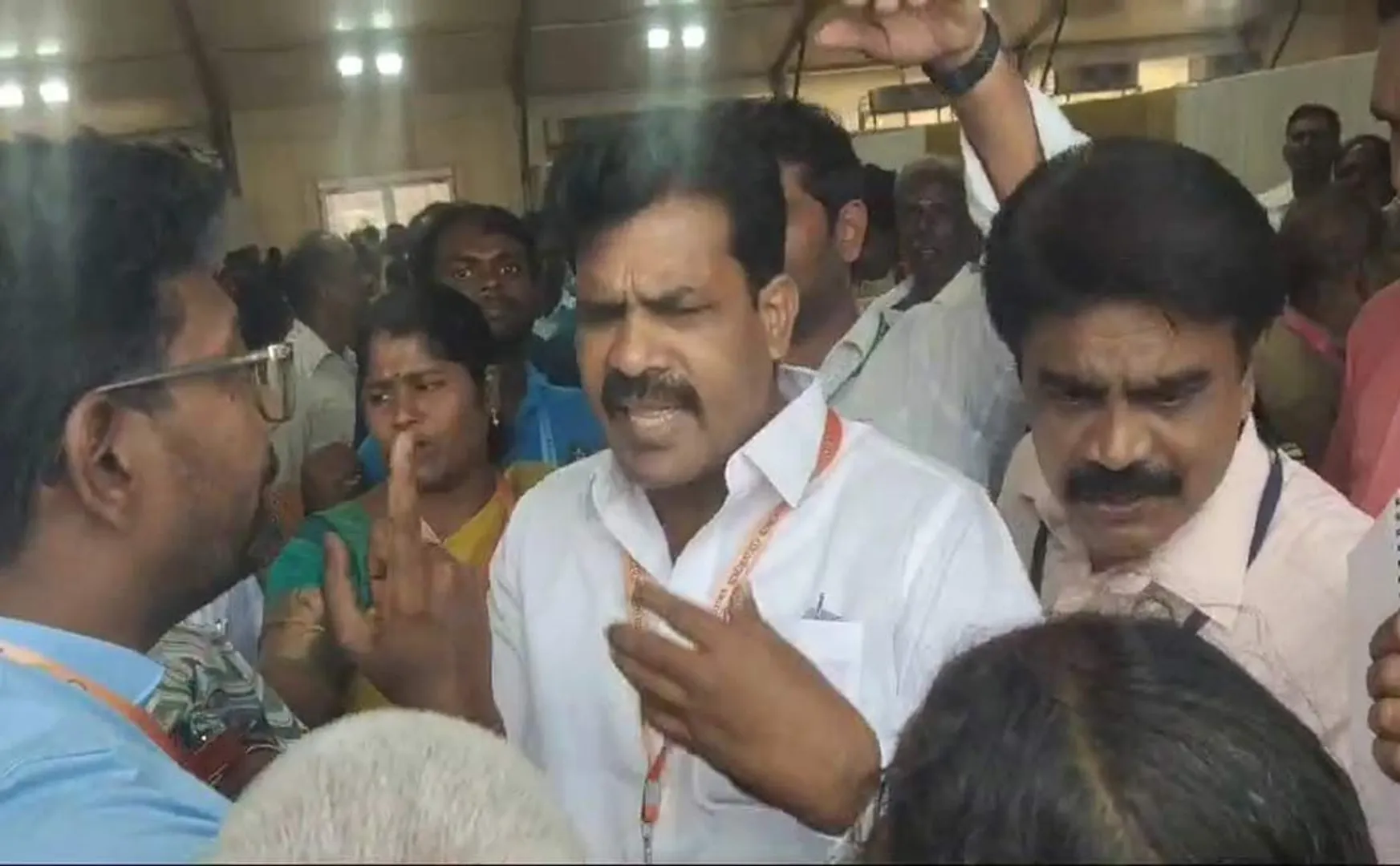  Officials turned away devotees who had come to eat at the convention pavilion