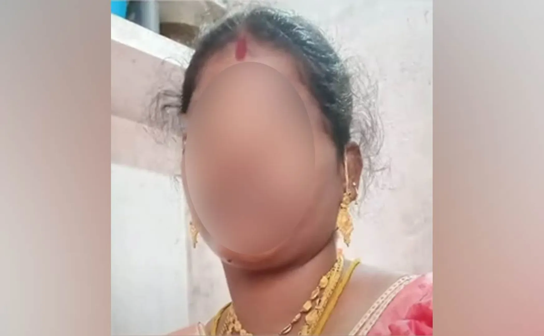 Theni dt Andipatti near Nadukottai village Pandian wife Jayapriya issue