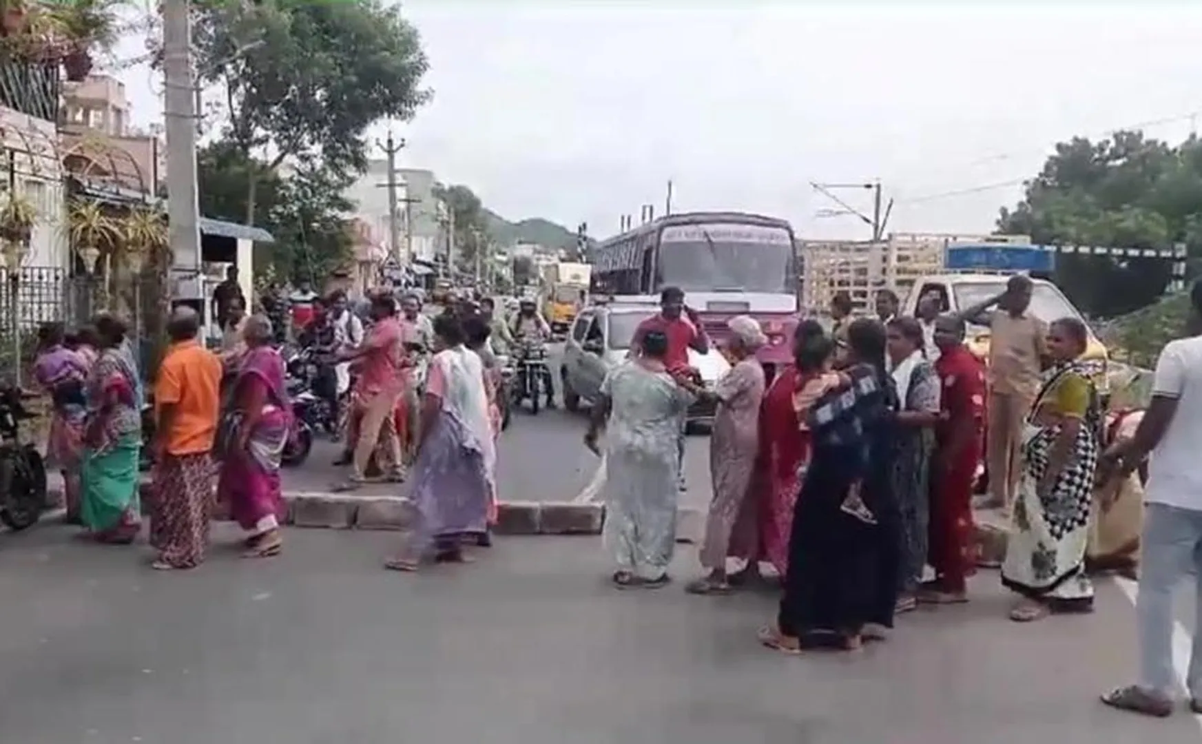 People staged a protest by imprisoning the government bus to improve road 