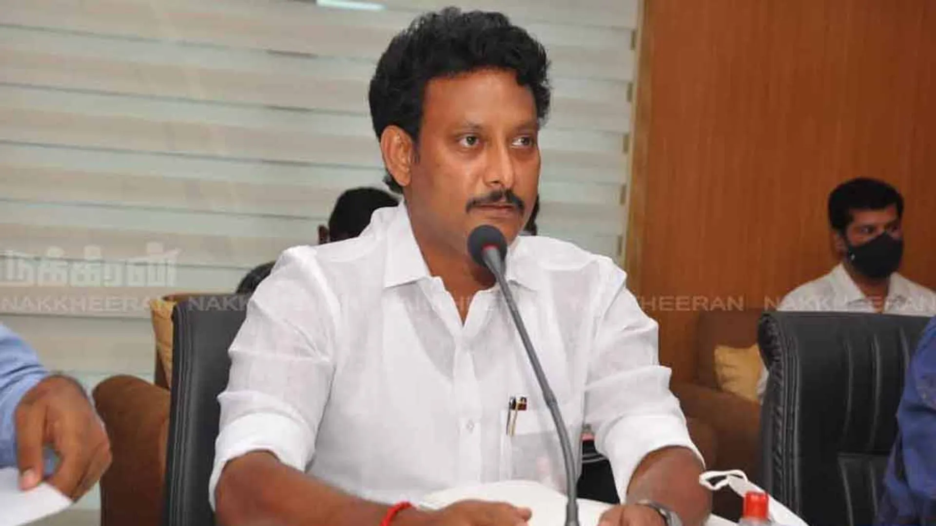 "If you ask for funding, will you ask to accept the National Education Policy?" - Anbil Mahesh interview