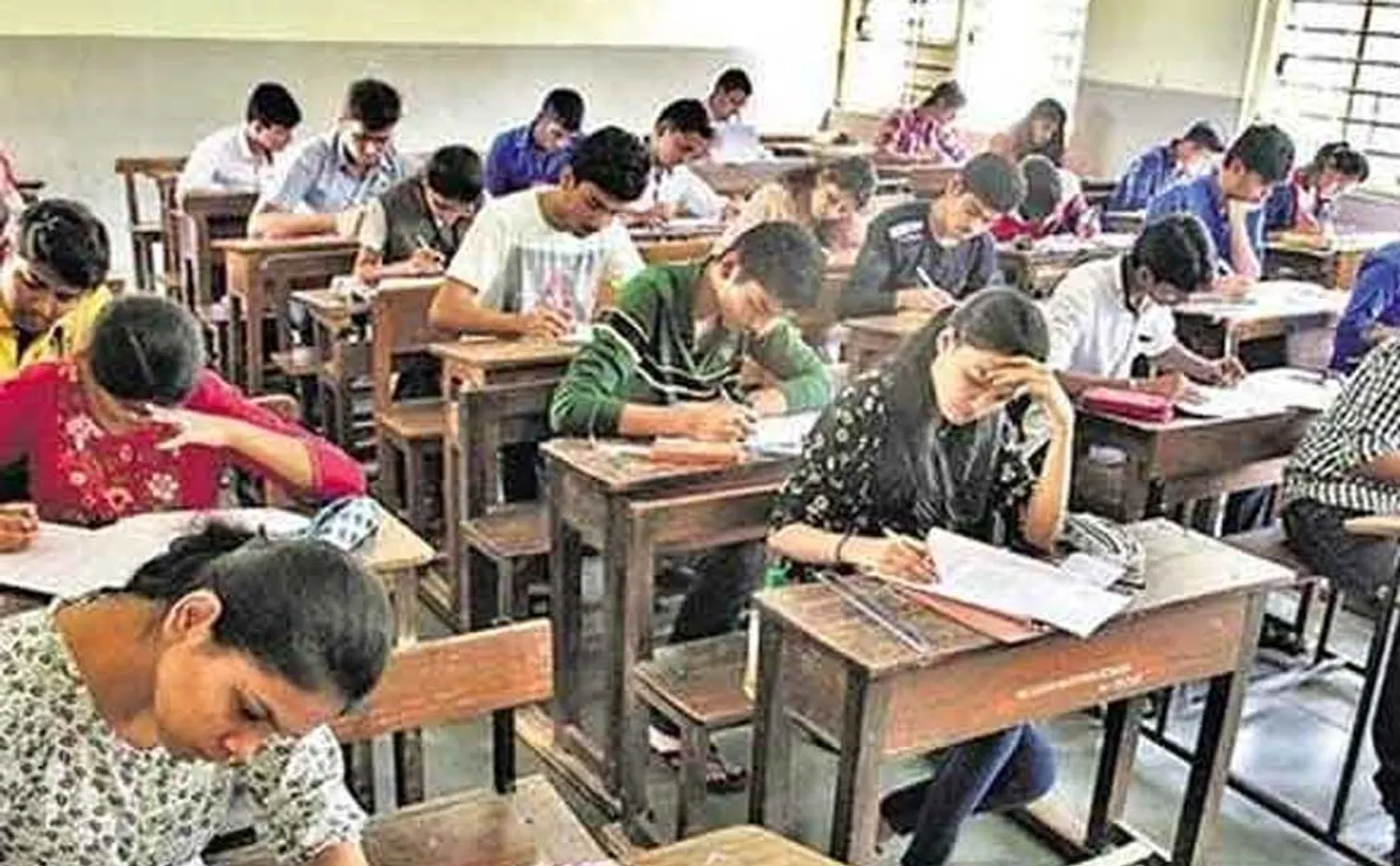 B.Ed Exam Semester Question Paper Leaked Early
