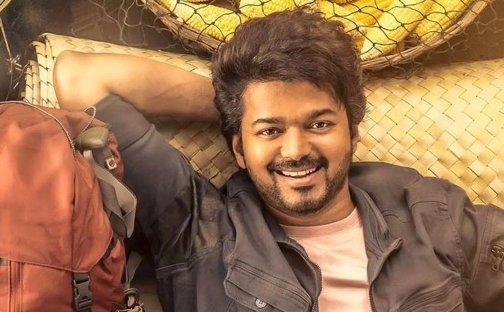 vijay watch prabhas salaar in theatre