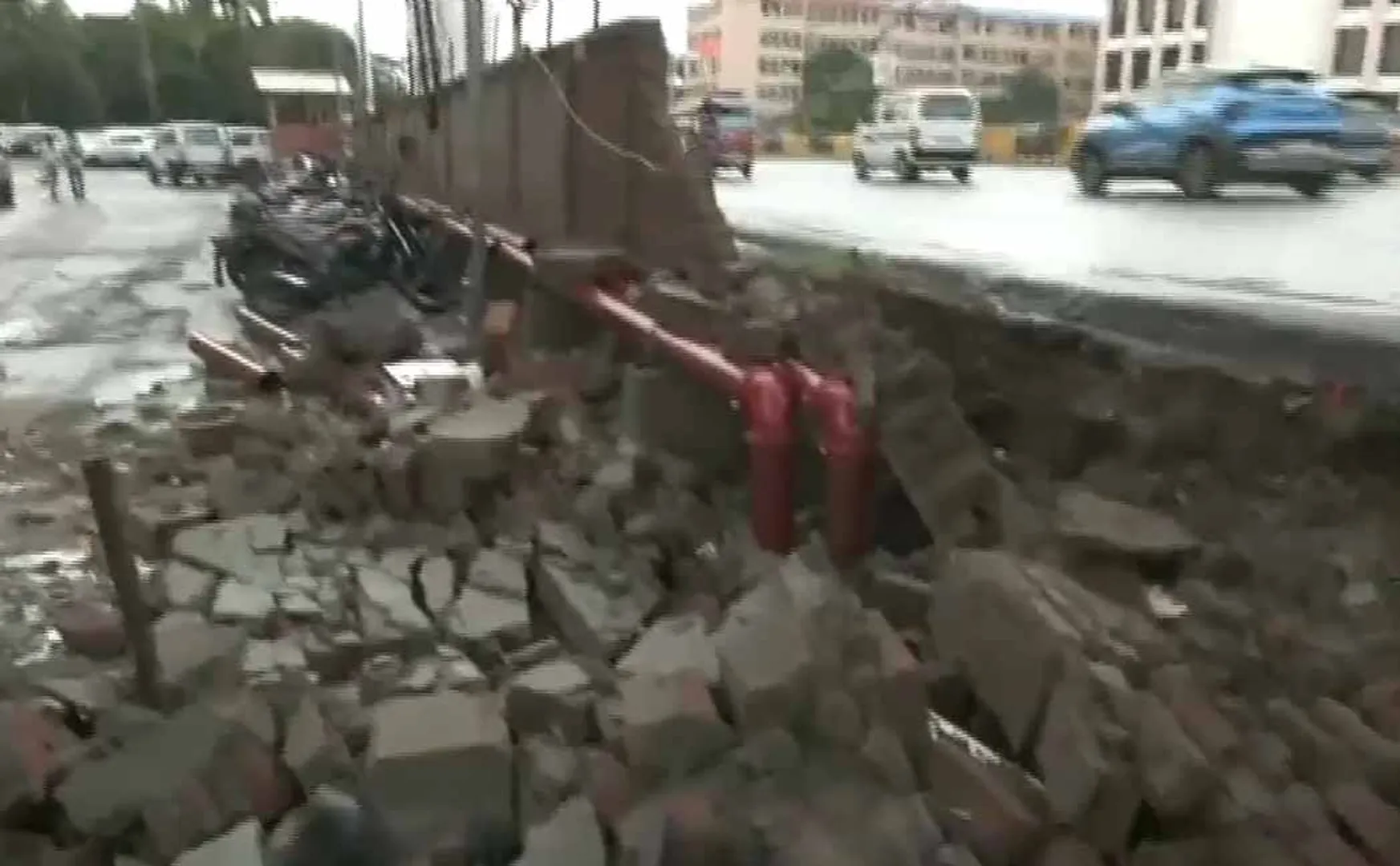 Bihar Chief Secretariat perimeter wall collapse incident