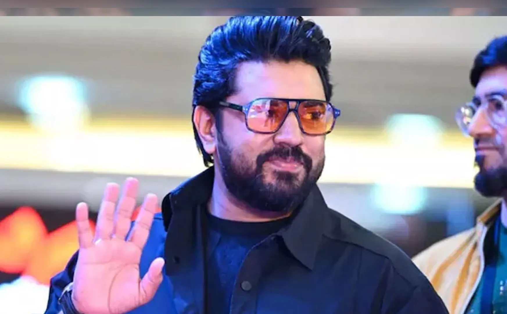 nivin pauly women misbehaviour case actress parvathy shared a photo 