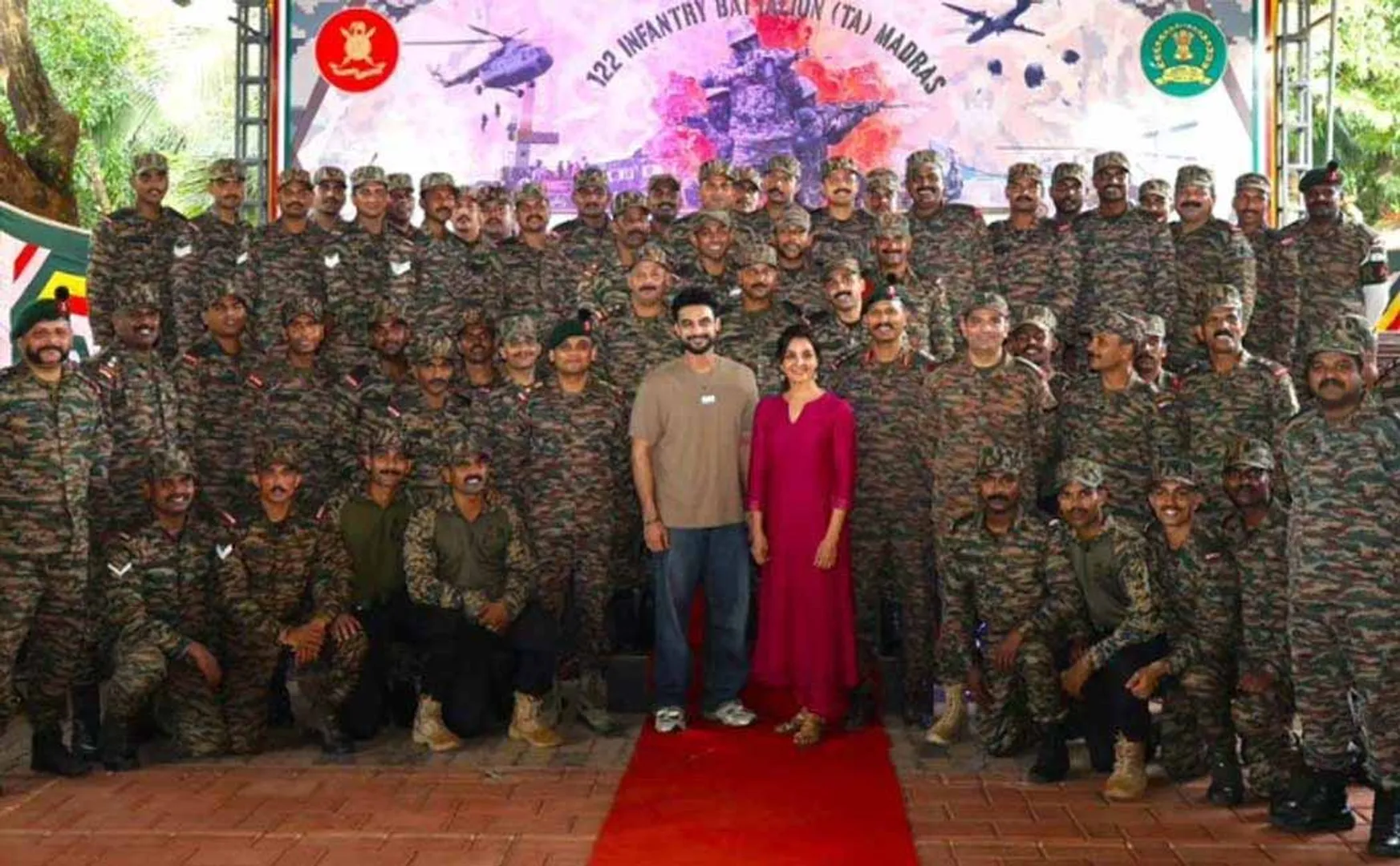 tovino thomas manju warrier thanked army officers regards wayanad landslide issue