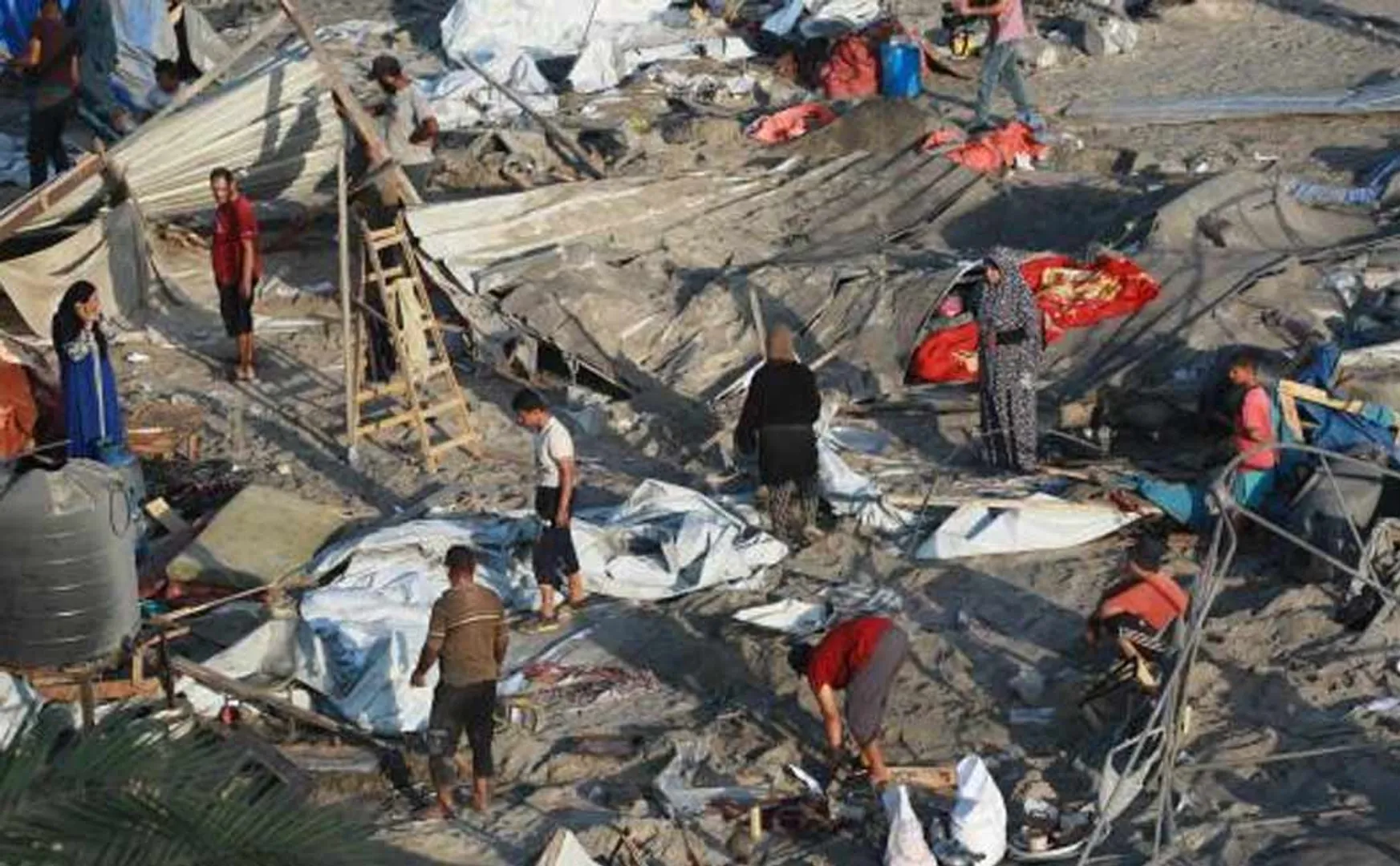 Israel  sudden beaten on Gaza's main southern city of Khan Yunis
