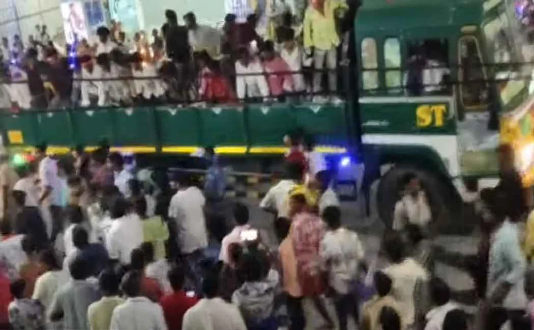 Vinayagar chaturthi procession youth incident in tiruppur