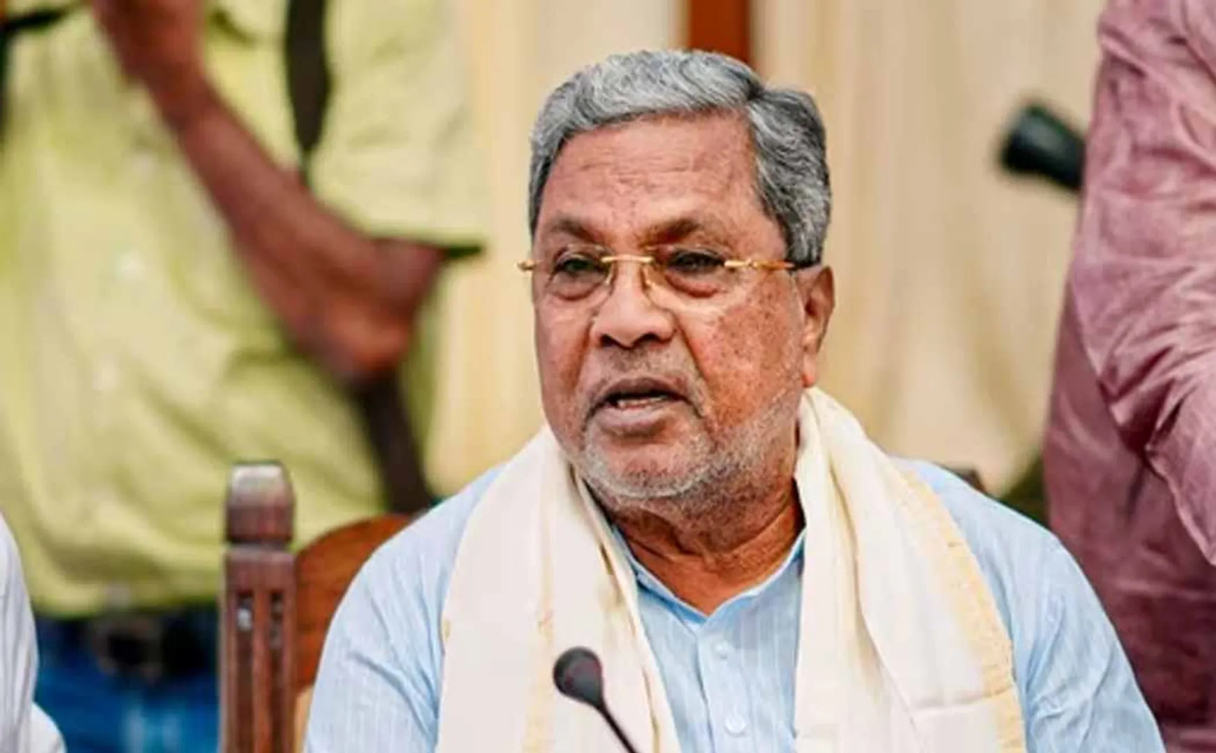 iddaramaiah calls 8 state chief ministers including Tamil Nadu!