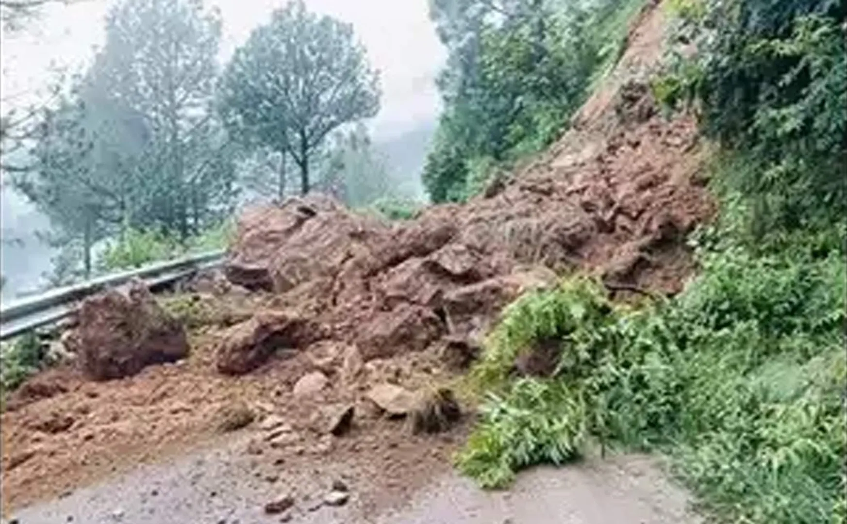 Trapped Tamil people Landslide in Uttarakhand