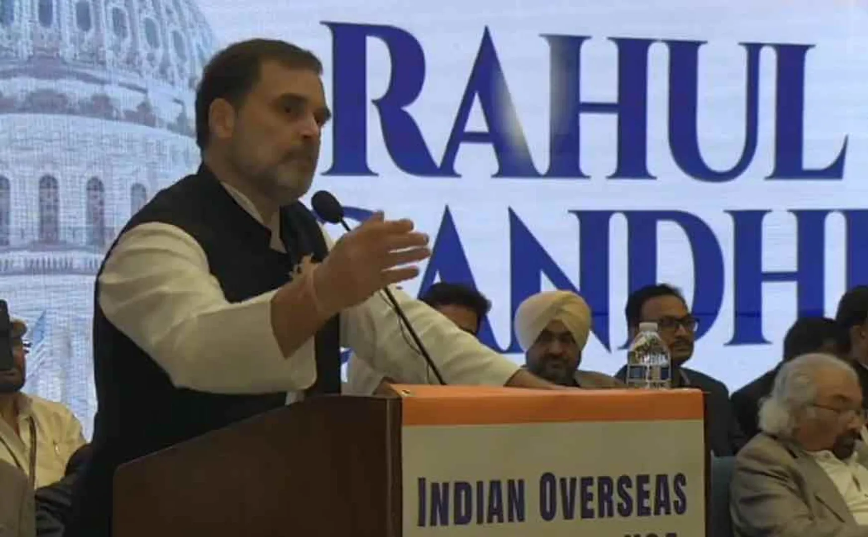  'BJP is trying to silence me'-Rahul is furious