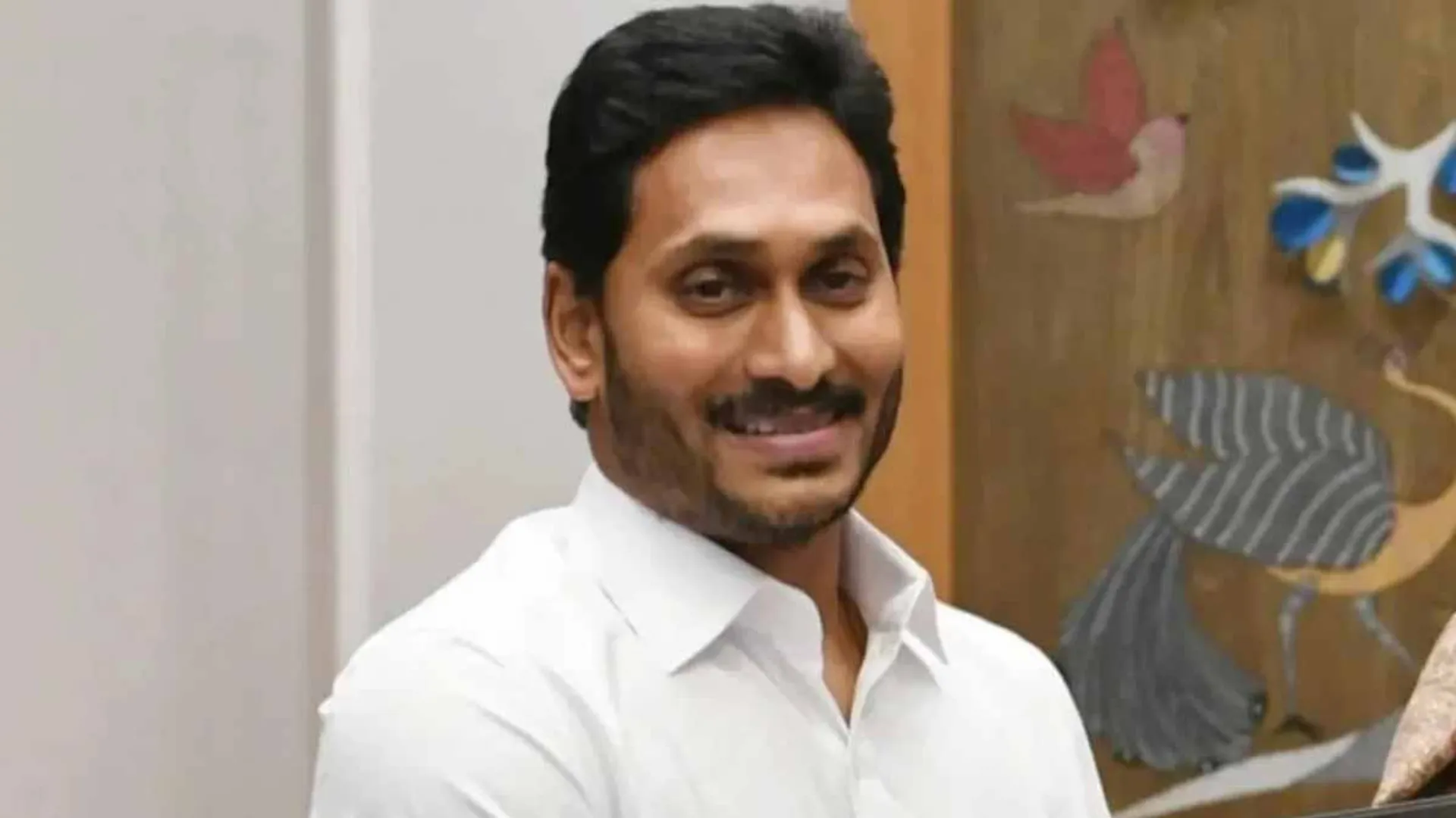 Tirupati Lattu Affair; BJP attacked Jagan Mohan Reddy's house