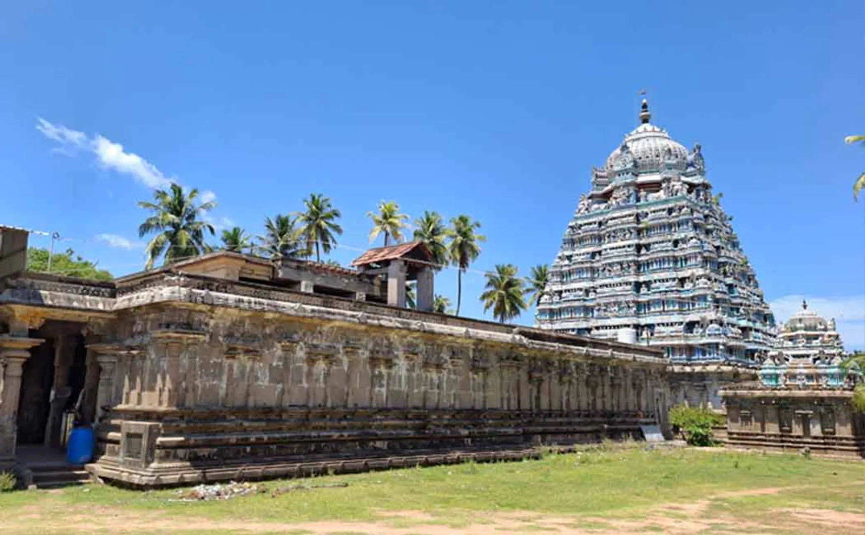 Tirupunavasal Temple with Auda is a historical document of Pandya