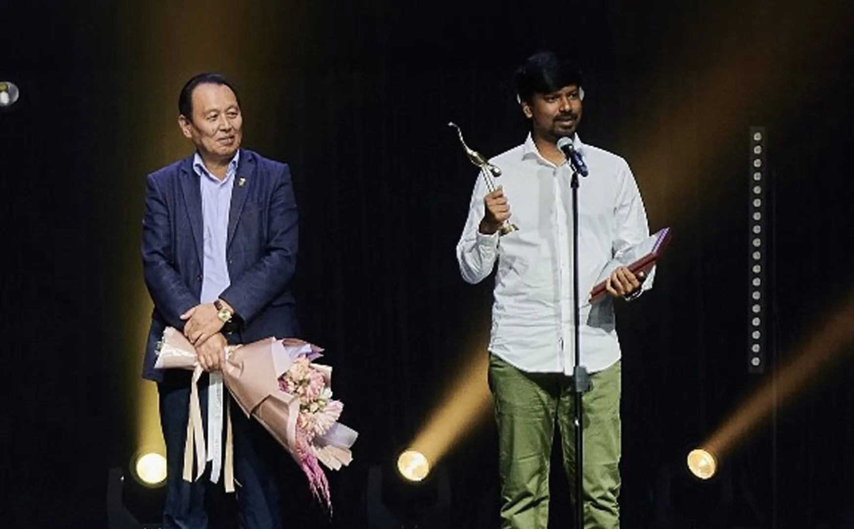 kottukkali director ps vinoth raj speak tamil in russia award