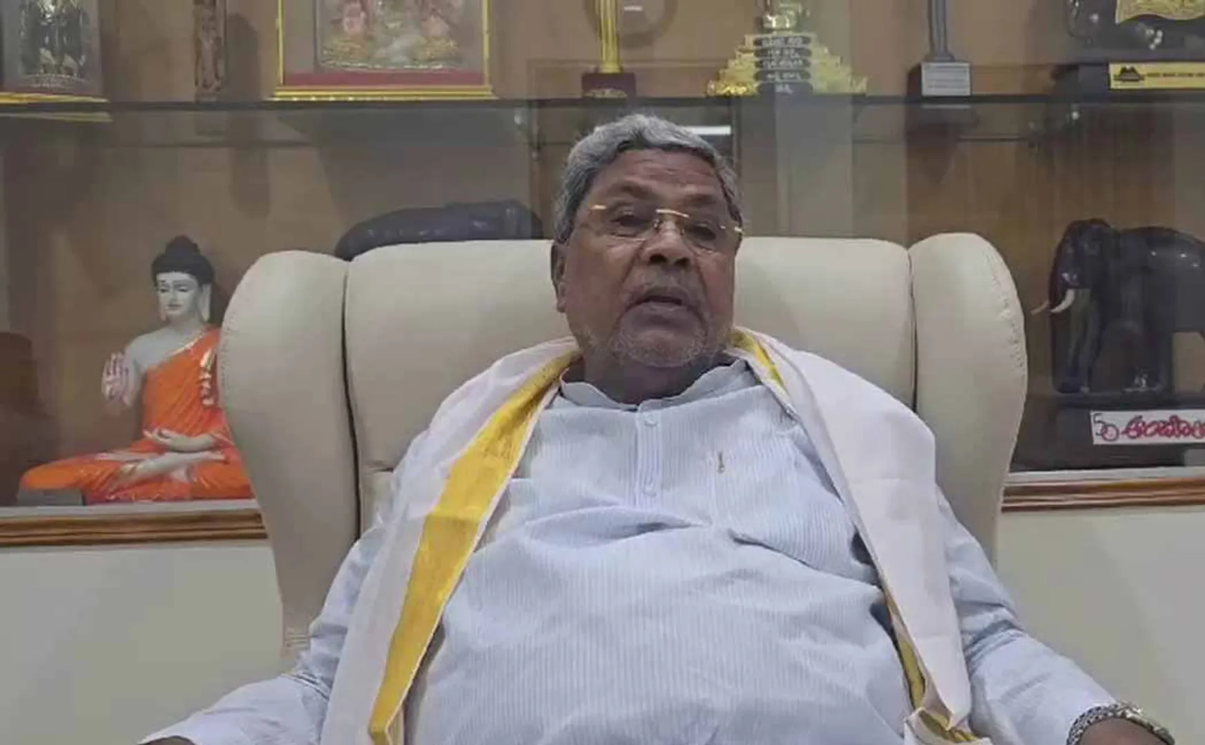 Court ordered to file a case against Chief Minister Siddaramaiah